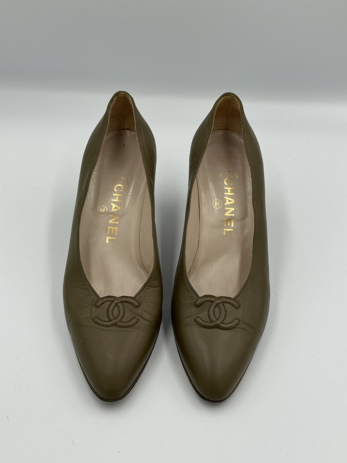 Chanel Chanel Olive Khaki Leather Pointed Toe Kitten Heel Pumps Size US 6.5 / IT 36.5 - 3 Thumbnail
