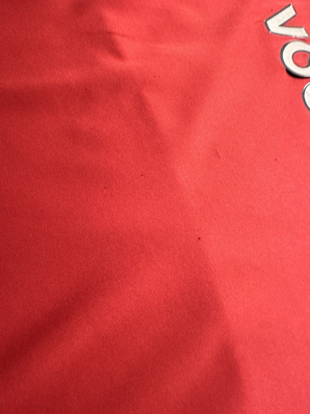 Vintage Vintage Manchester United Vodafone soccer jersey size L red Size US L / EU 52-54 / 3 - 4 Thumbnail