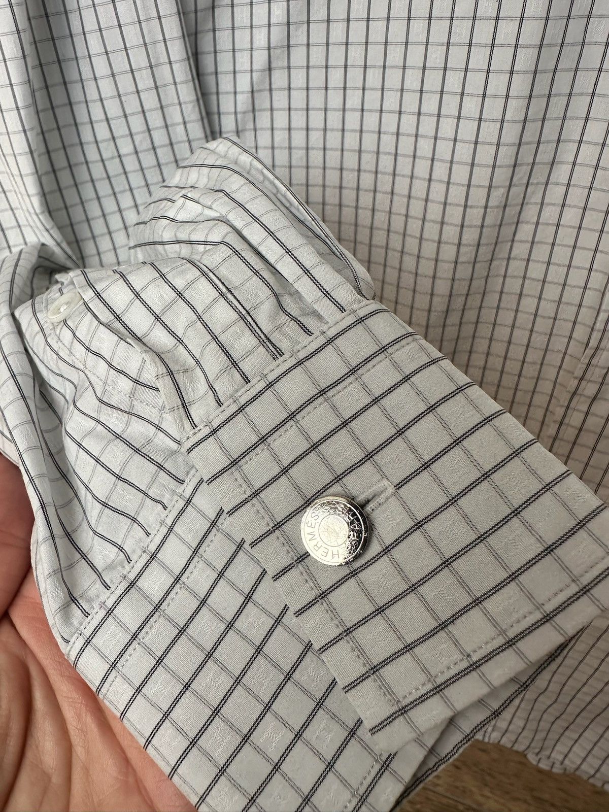 Hermes Hermes botton front shirt Size US L / EU 52-54 / 3 - 5 Thumbnail