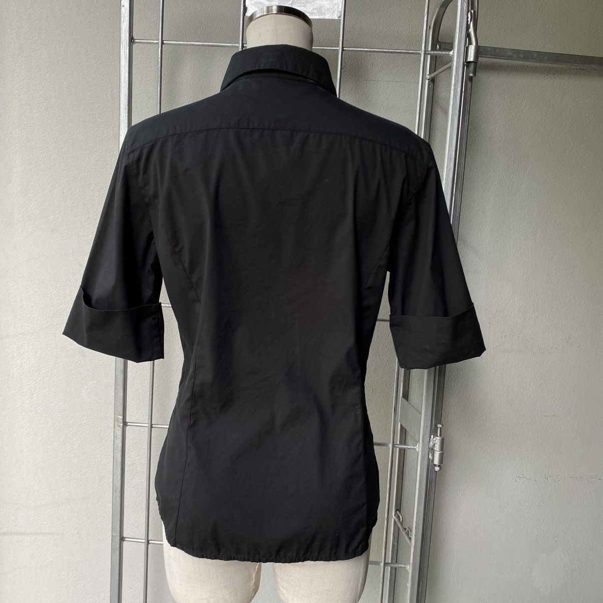 Max Mara Max Mara Black Fitted Cotton Ruffle Collar Shirt Size M / US 6-8 / IT 42-44 - 17 Thumbnail