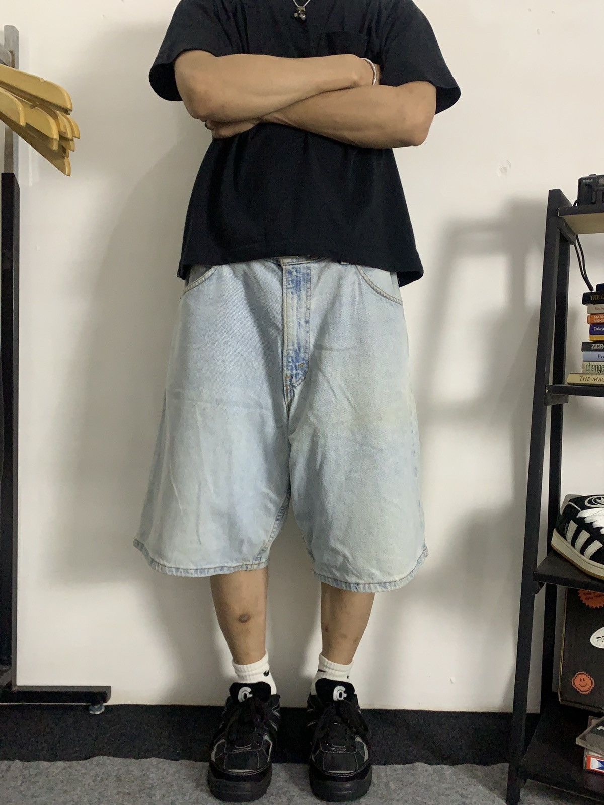 Levi's Vintage Blue Wash 'Levi's 565' Y2K Baggy Fit Jortspants Size US 32 / EU 48 - 3 Thumbnail