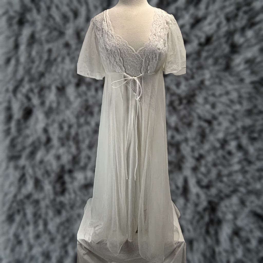 Vintage Val Mode 2 Pc Peignoir Set Gown Robe Wedding Lingerie Size Small White 1970S Womens