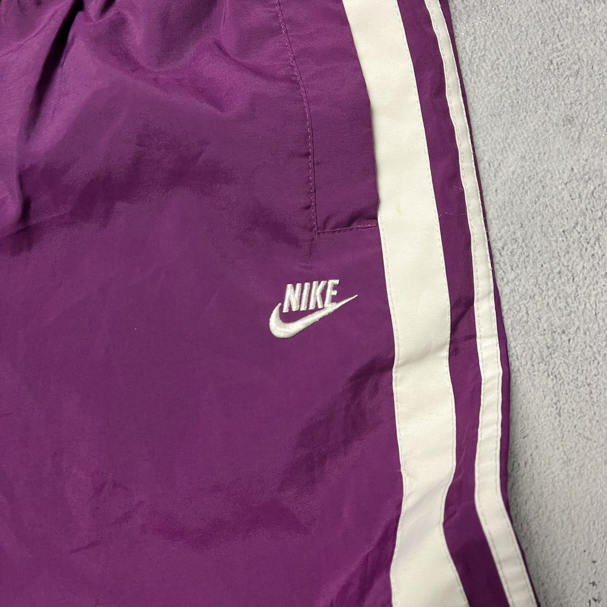 Nike Vintage Nike Old School 00`s y2k Nylon Sweatpants Size US 35 - 9 Thumbnail
