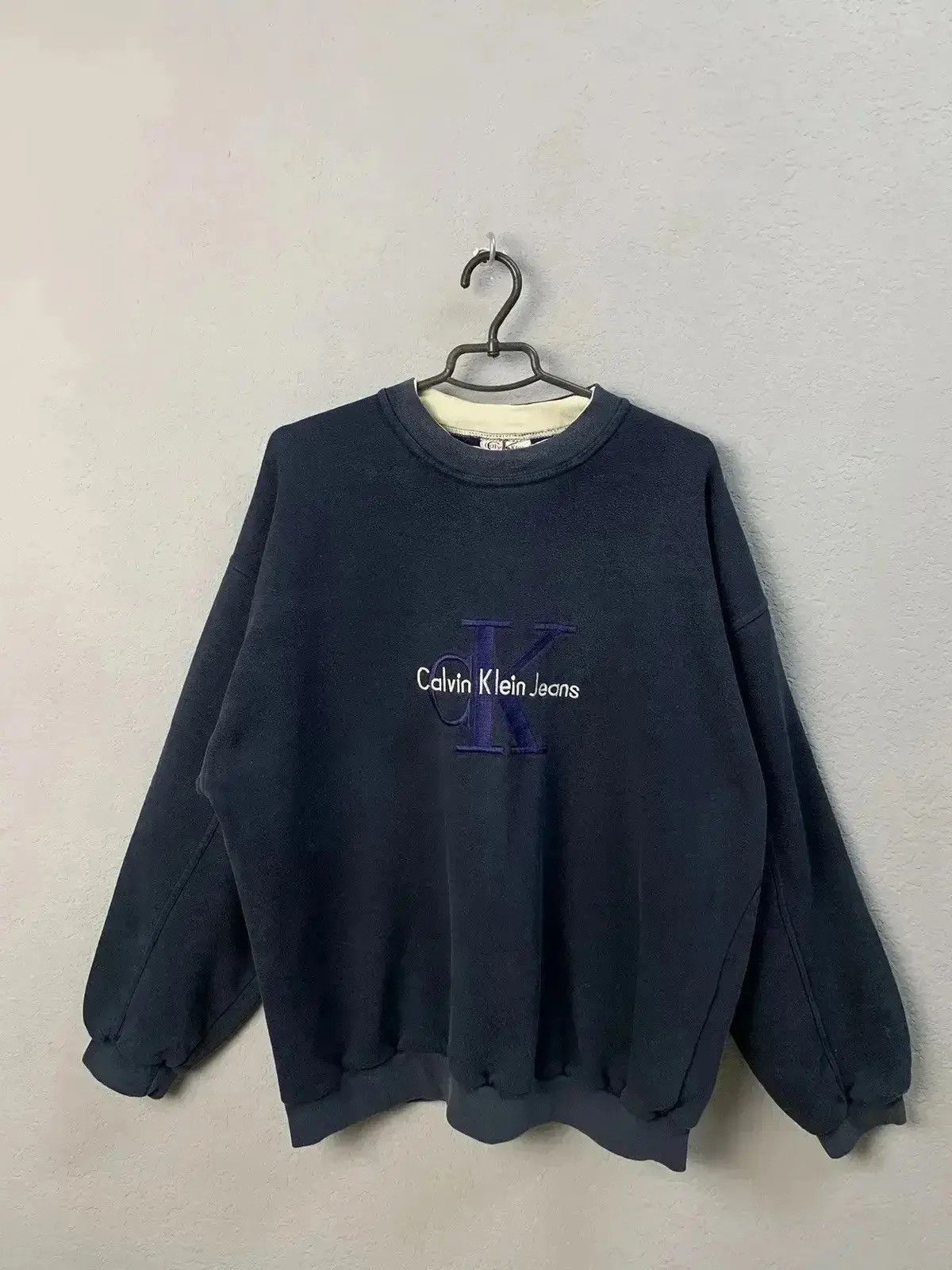 Calvin Klein × Vintage Vintage Calvin Klein Jeans Embroidered Crewneck Y2K made USA Size US XL / EU 56 / 4 - 3 Thumbnail