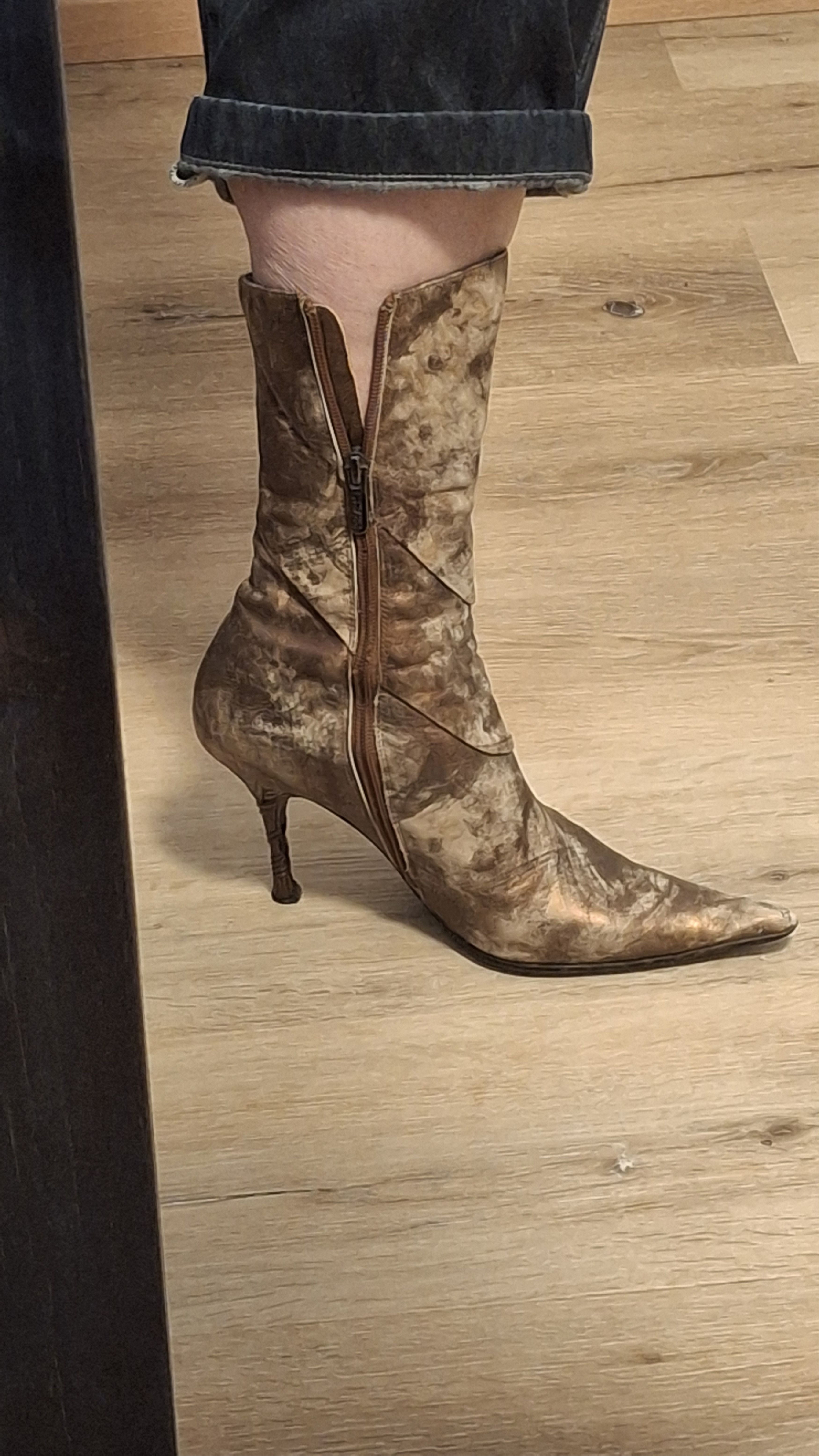 Vintage Y2K Bronze Leather Heeled Boots EU 37 Size US 7 / IT 37 - 1 Thumbnail