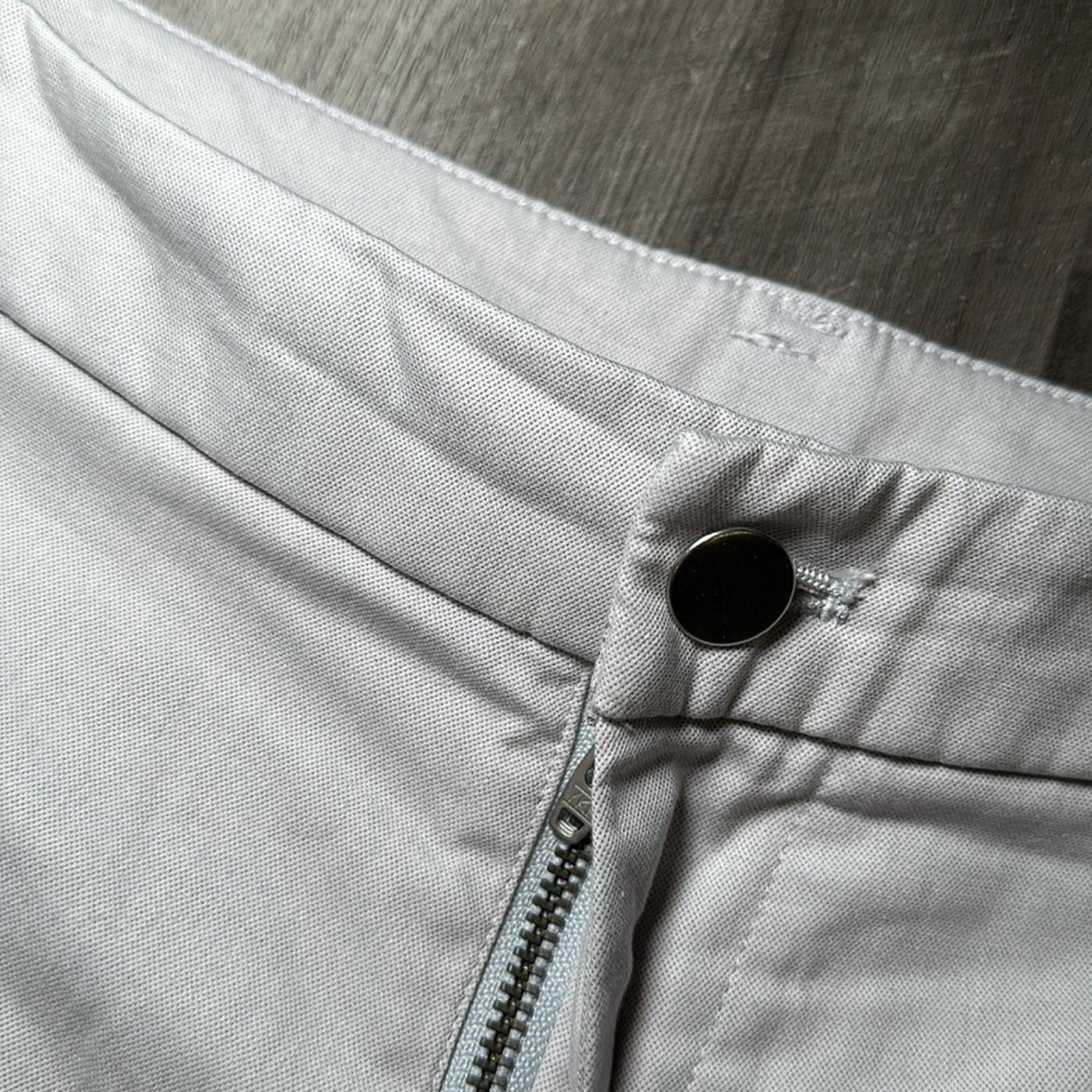 Lululemon Lululemon Commission Classic Shorts - 33 Size US 33 - 6 Thumbnail