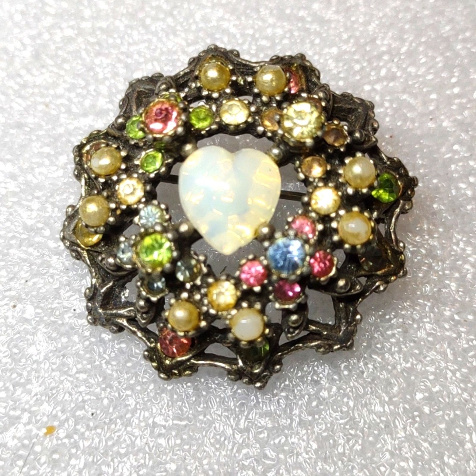 Other 1920s Antique Silver~Rhinestone~Pearl~Opal Open Heart brooch Size ONE SIZE - 1 Thumbnail