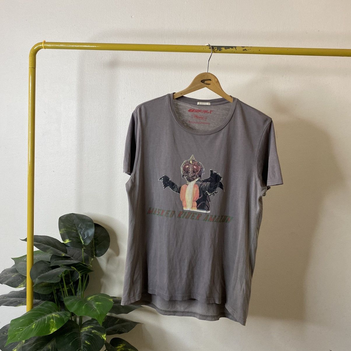 Anime Kousuke Shimizu x Kamen Rider Amazon For GU Collaboration T Size US M / EU 48-50 / 2 - 1 Thumbnail