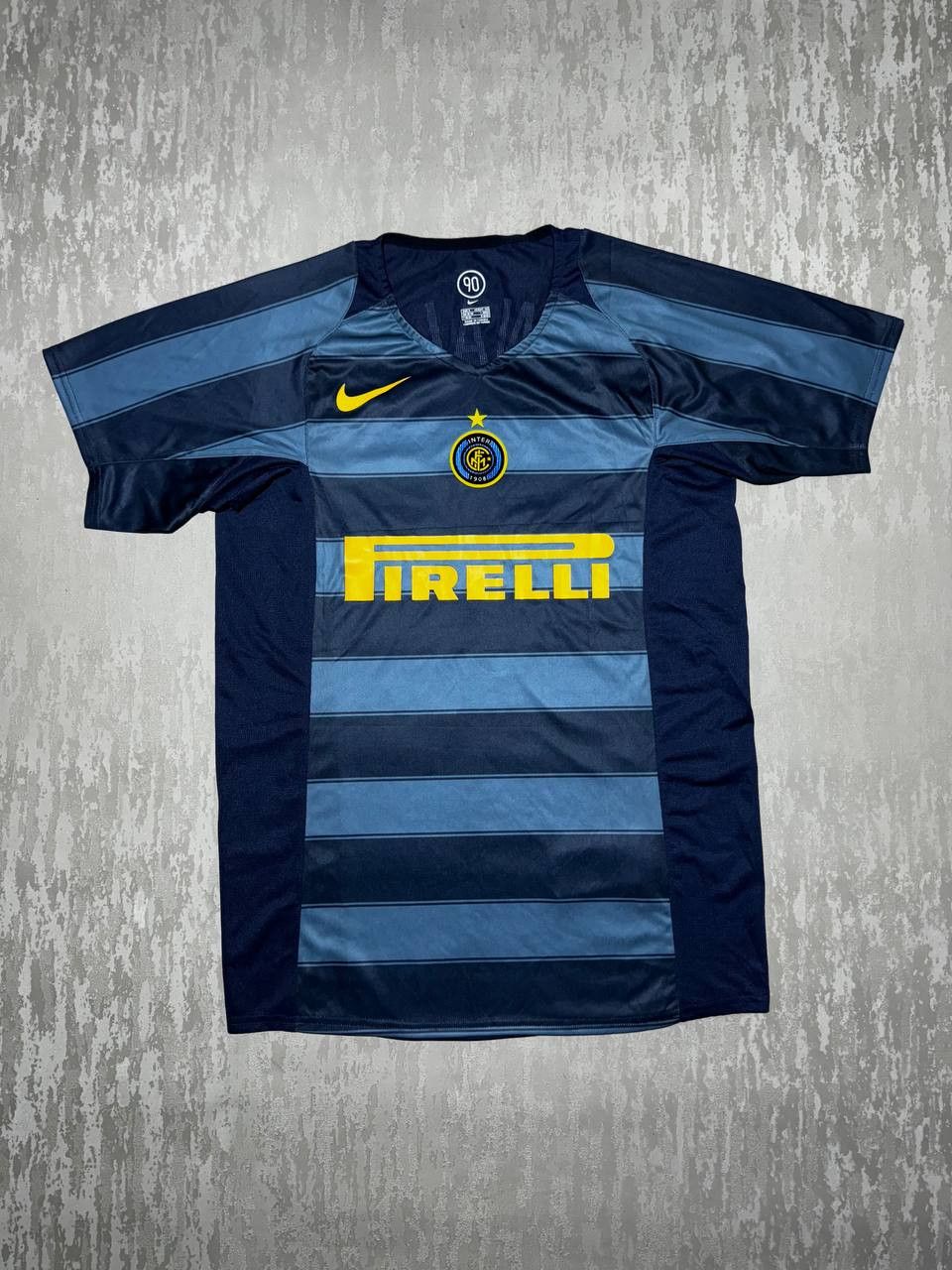 Nike Nike 2004-2005 Inter Milan Jersey Ronaldo Pirelli size S Size US S / EU 44-46 / 1 - 1 Thumbnail