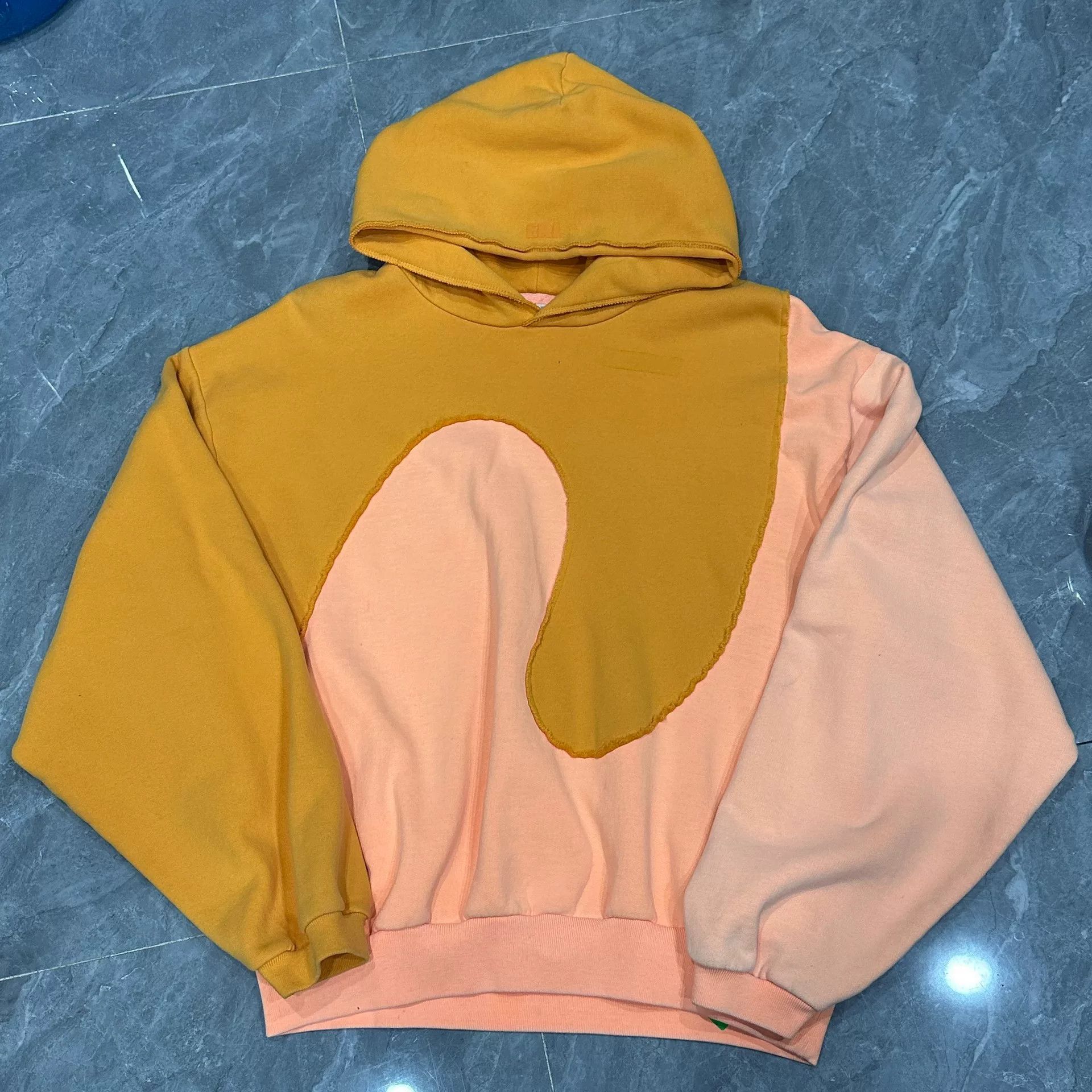 ERL ERL Salmon Orange Hoodie Sweatshirt Size US L / EU 52-54 / 3 - 1 Thumbnail