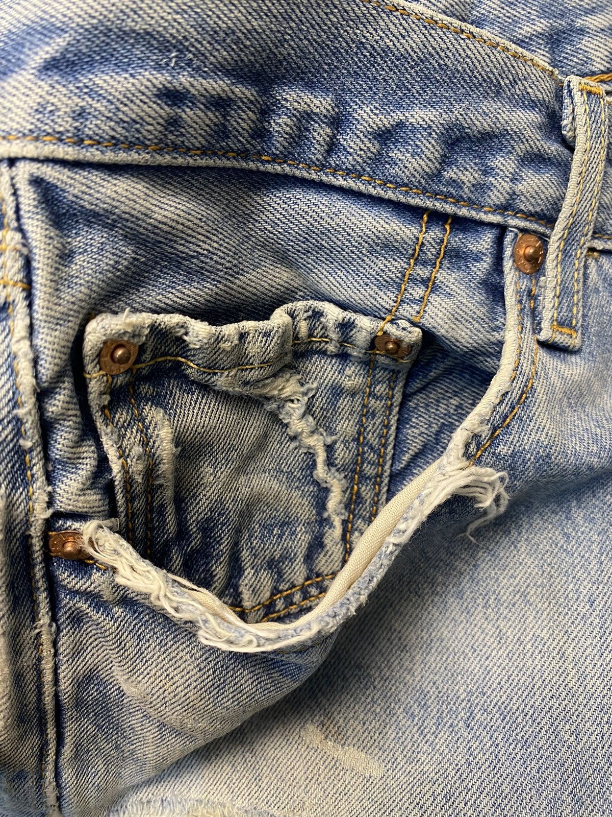 Vintage Levis 501 Size US 33 - 12 Thumbnail