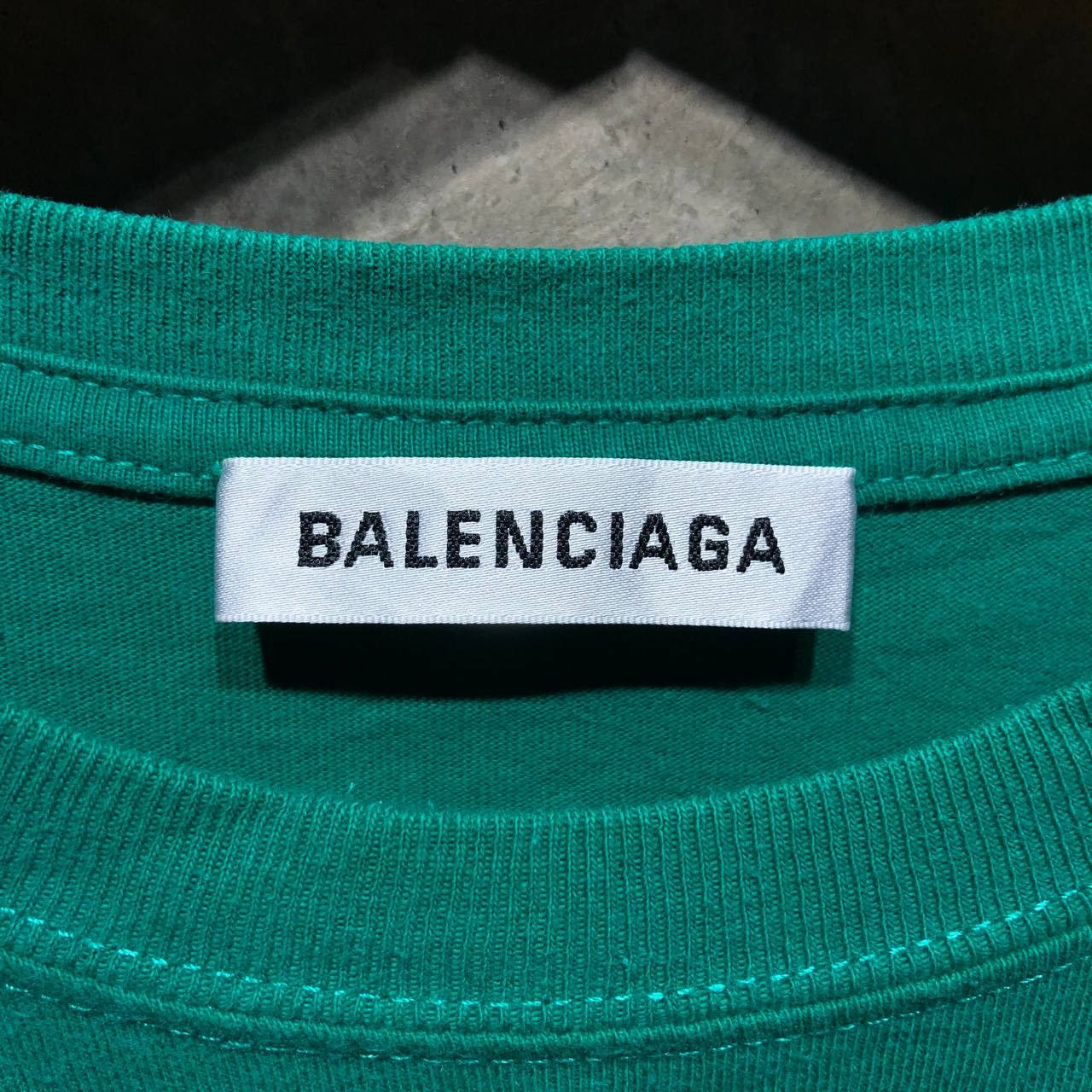 Balenciaga Balenciaga Feather logo tee Size US L / EU 52-54 / 3 - 3 Thumbnail