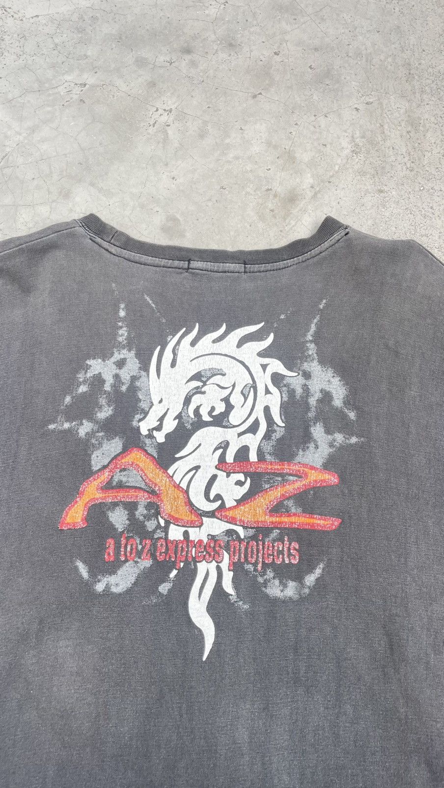 Japanese Brand Vintage Y2k sun faded Tshirt Size US L / EU 52-54 / 3 - 6 Thumbnail