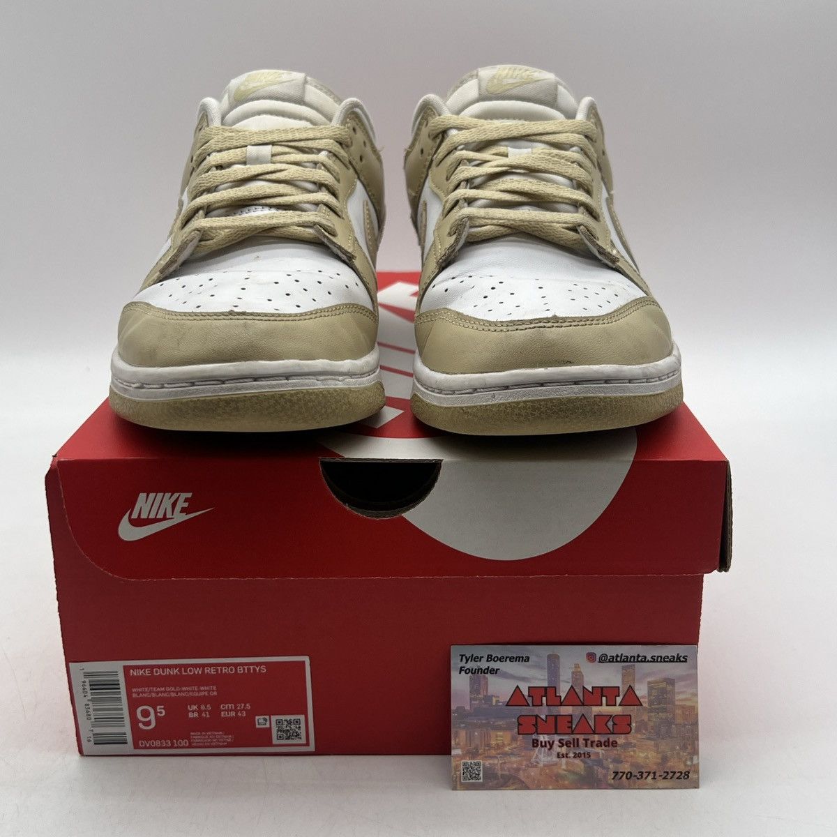 Nike Nike dunk low team gold Size US 9.5 / EU 42-43 - 2 Thumbnail