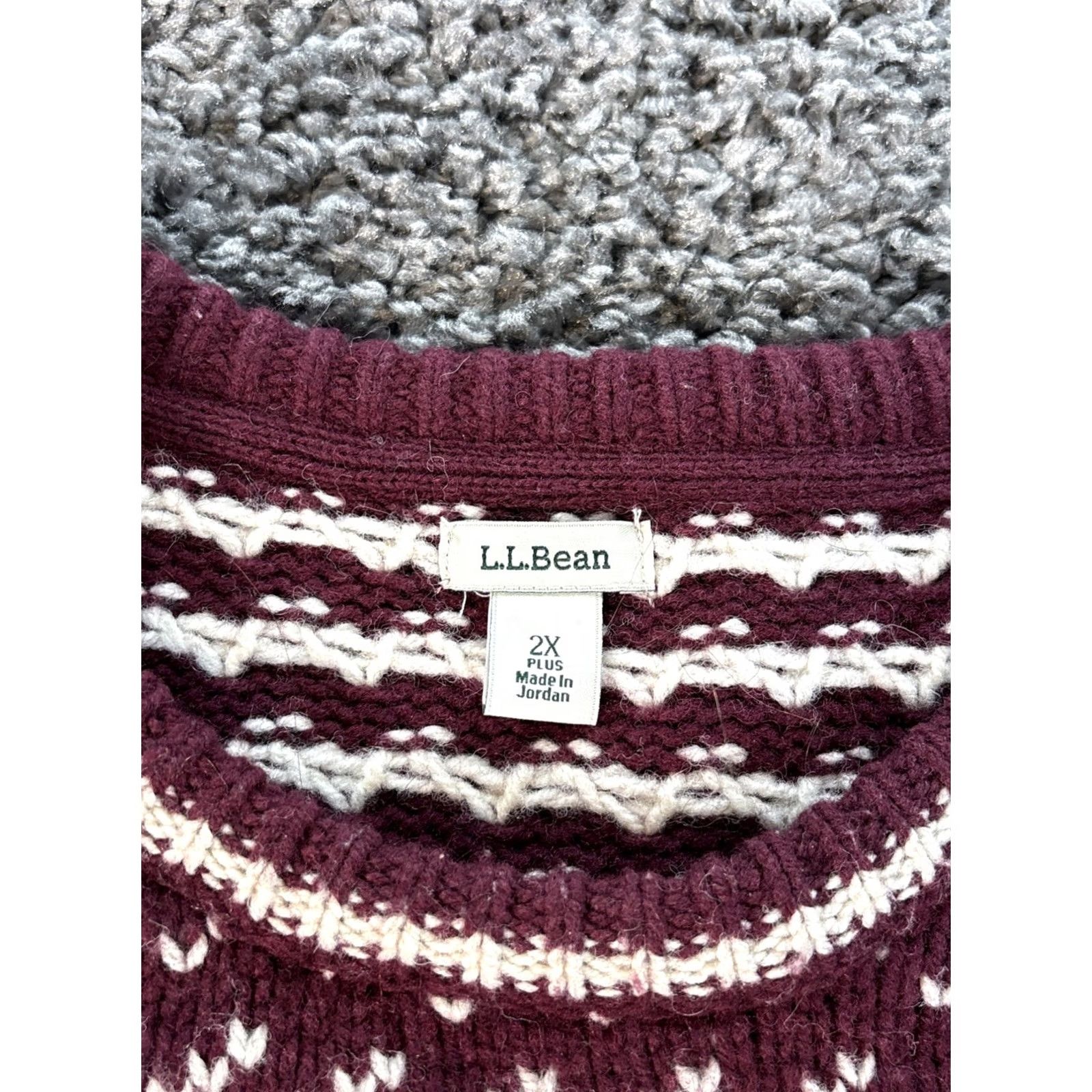 Vintage LL Bean Women's Sweater 2X Plus Wool Crewneck Red Knit Raglan Sleeve Traditional Geometric 100% Wool Classic Fit Pullover VINTAGE: No Size XXL / US 16-18 / IT 52-54 - 4 Thumbnail