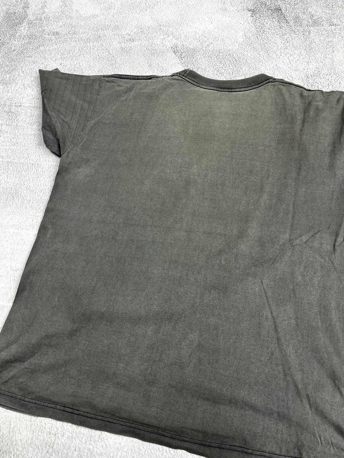 Vintage Celtic cross distressed t shirt vintage Size US L / EU 52-54 / 3 - 5 Thumbnail
