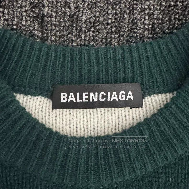 Balenciaga Balenciaga Letter Embroidered Round Neck Long Sleeve Sweat Size US S / EU 44-46 / 1 - 4 Thumbnail