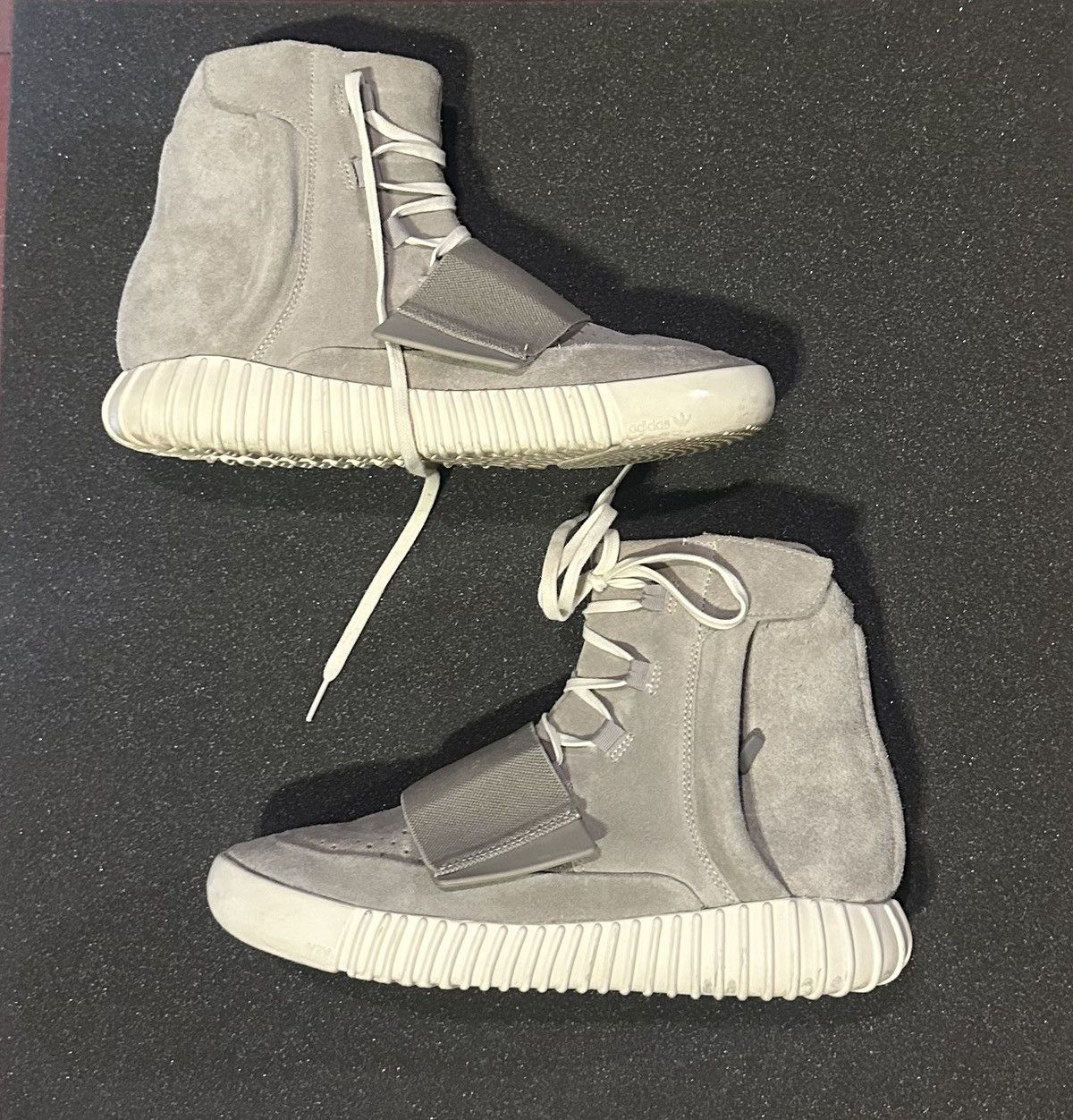 adidas gazelle silver green womens Adidas Yeezy 750 Boost OG Grey/Light Brown Size 12  Sneaker Binge
