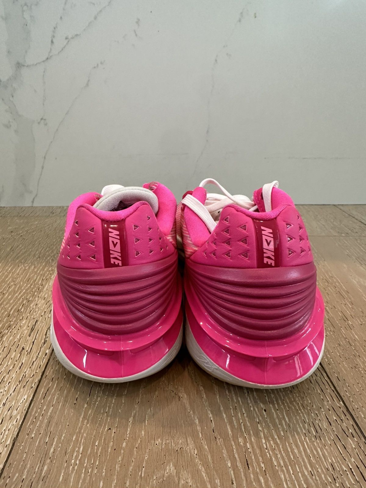 Nike Nike Zoom GT Cut 2 Hyper Pink Size US 9.5 / EU 42-43 - 3 Thumbnail