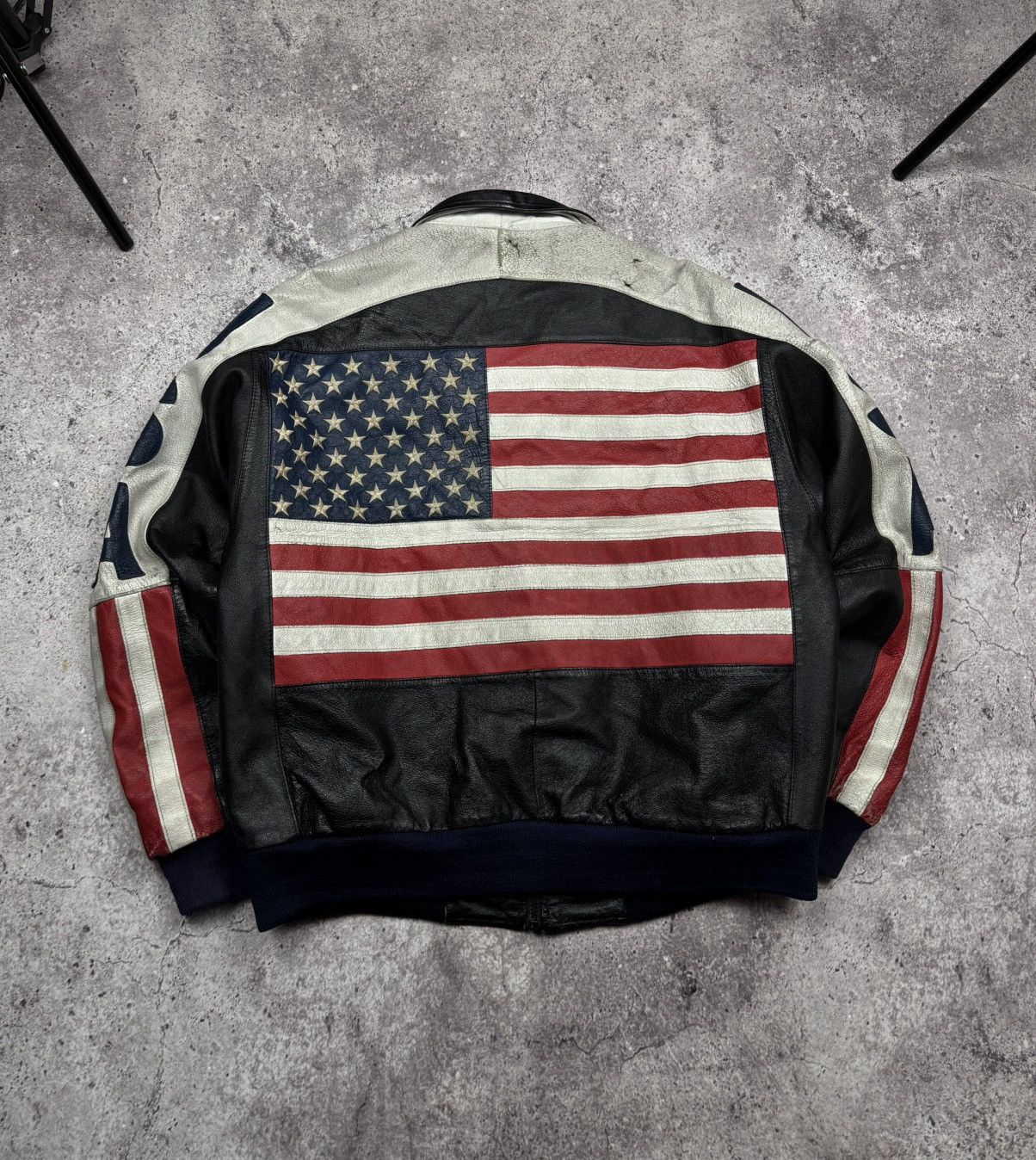 Japanese Brand VINTAGE USA BIG FLAG TRASHED LEATHER BIKER DISTRESSED JACKET Size US M / EU 48-50 / 2 - 1 Thumbnail