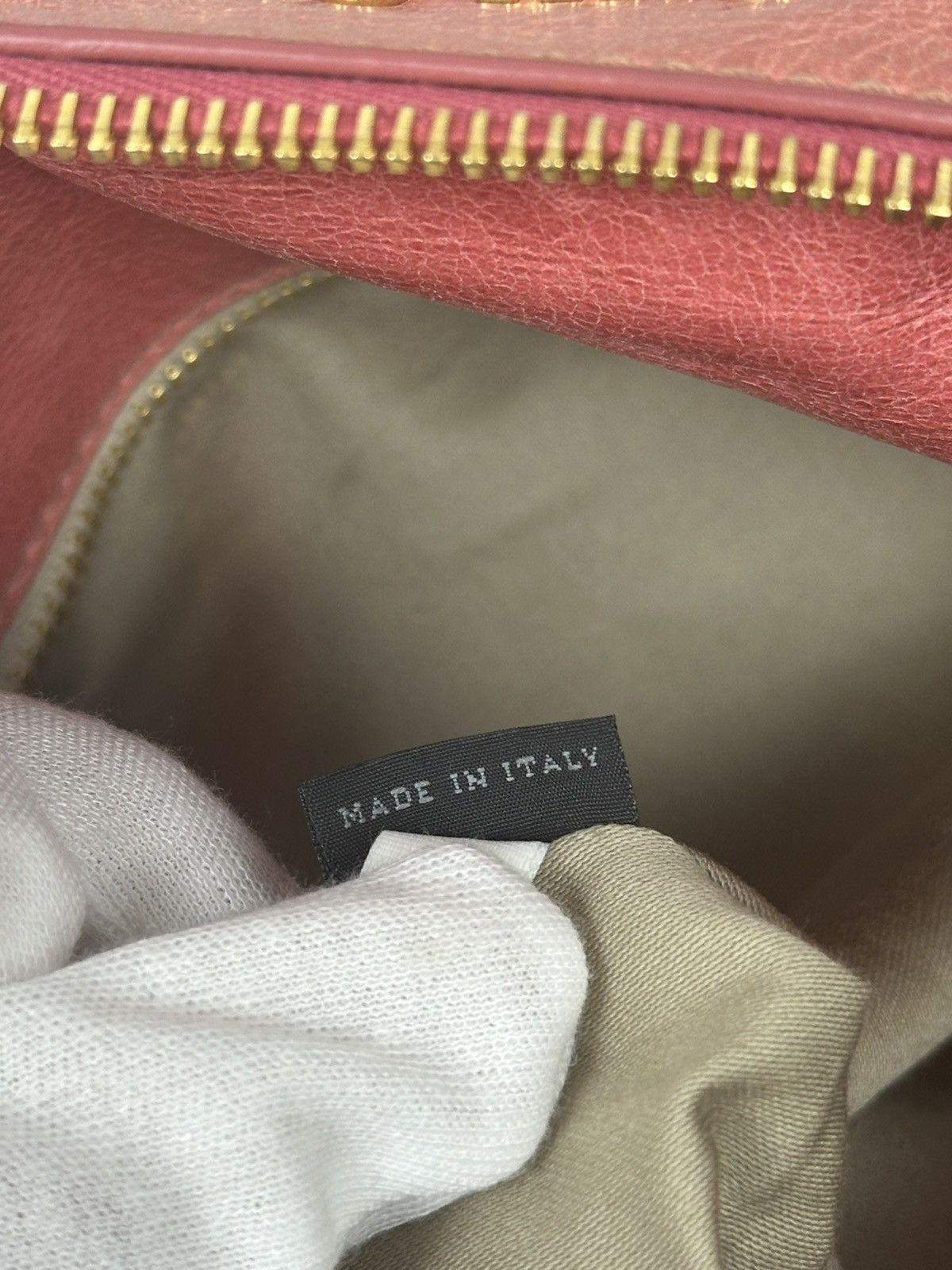 Miu Miu Miu Miu Vitello Lux Bow Bag — Coral Pink Leather — Size 26 Size ONE SIZE - 22 Thumbnail