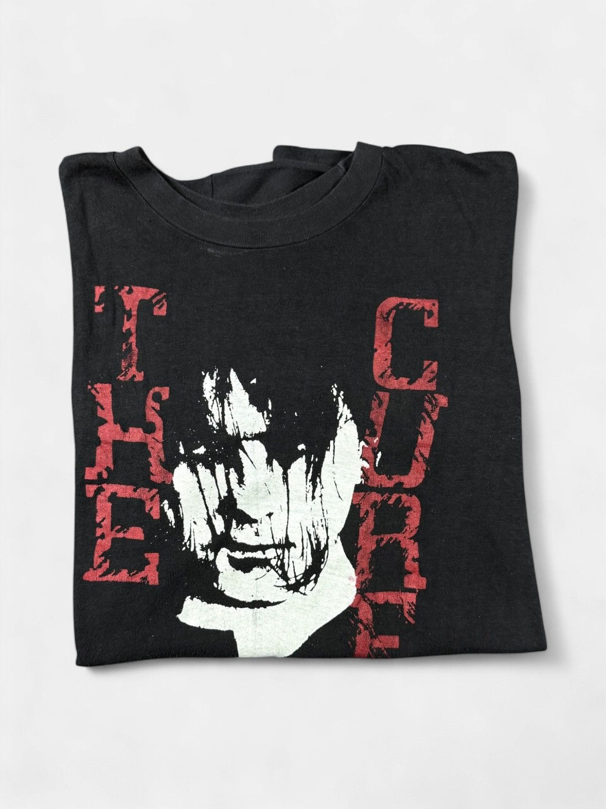 Other The Cure - 80’s Robert Smith Face T-shirt Size US XL / EU 56 / 4 - 1 Thumbnail