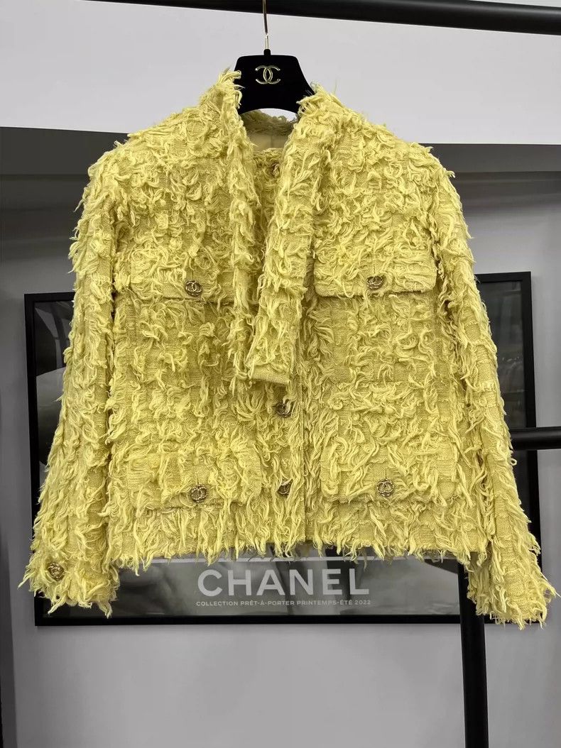 Chanel Chanel Chick yellow tassel lace-us coat Size XS / US 0-2 / IT 36-38 - 1 Thumbnail