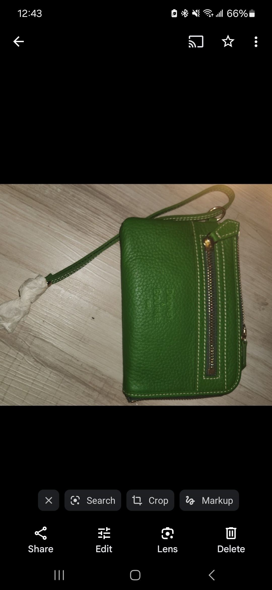 Dooney & Bourke Dooney& Burke leather green pebble grain large zip wristlet Size ONE SIZE - 1 Thumbnail