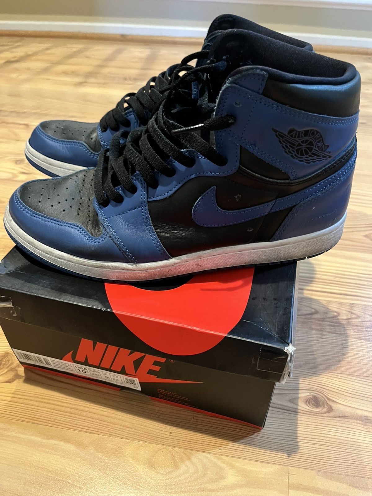 Jordan Brand Mens Jordan 1 Size US 10.5 / EU 43-44 - 3 Thumbnail