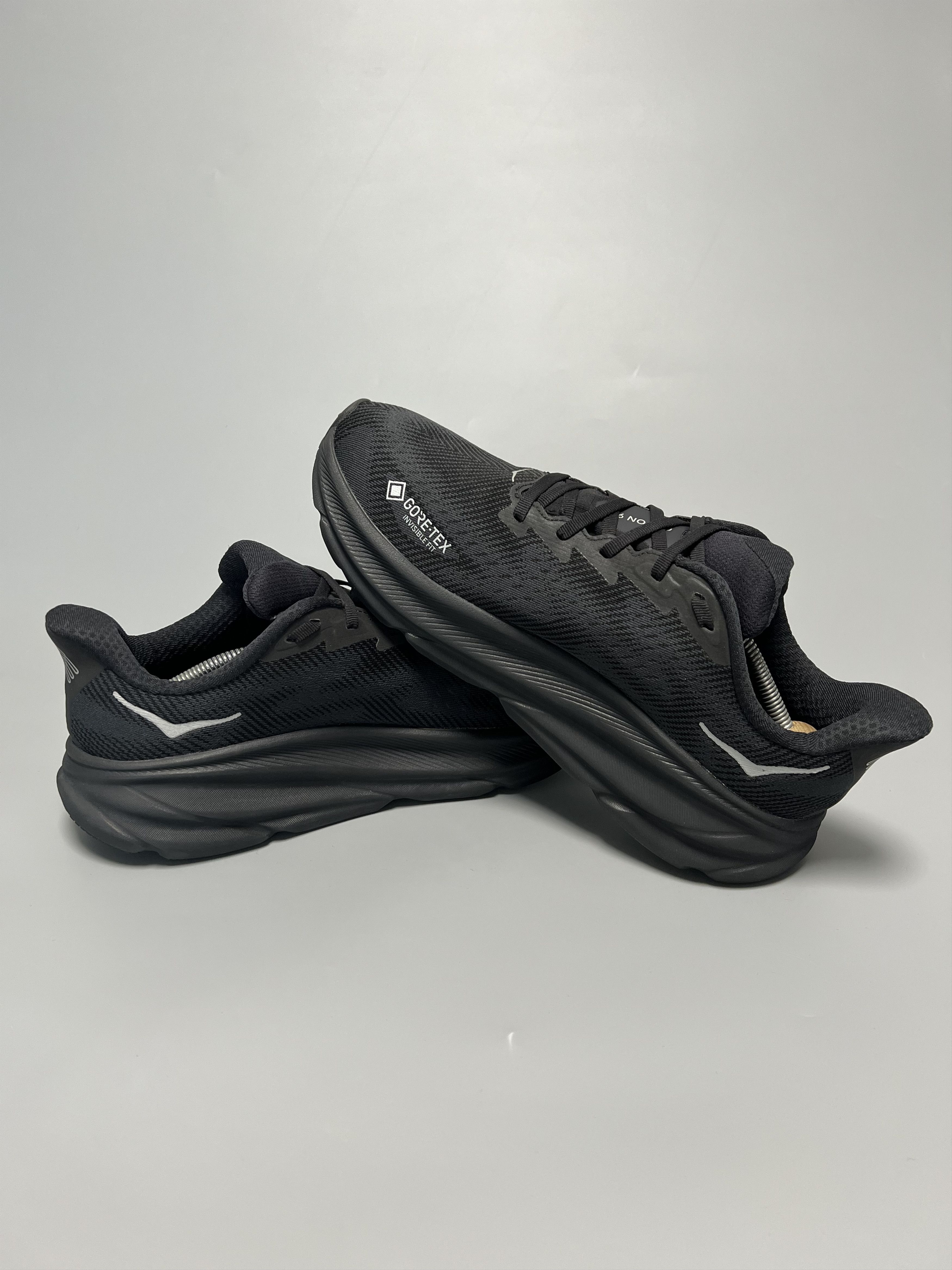 Hoka 11D Hoka One One Clifton 9 GTX Gore-Tex Running Shoes Size US 11 / EU 44 - 5 Thumbnail