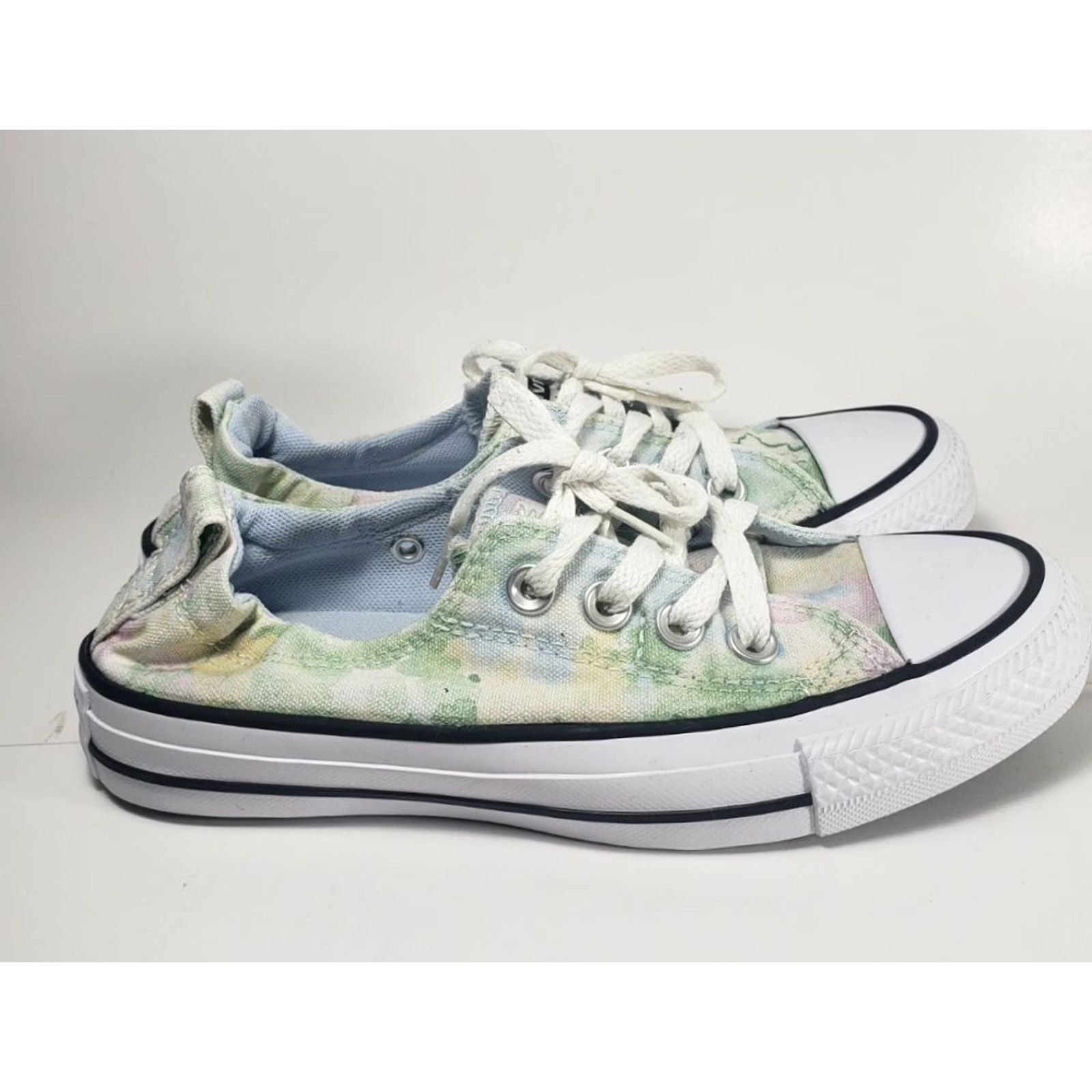 Converse Converse Chuck Taylor Low Top Sneaker Festival Print Womens Size 5 Multicolor Size S / US 4 / IT 40 - 5 Thumbnail