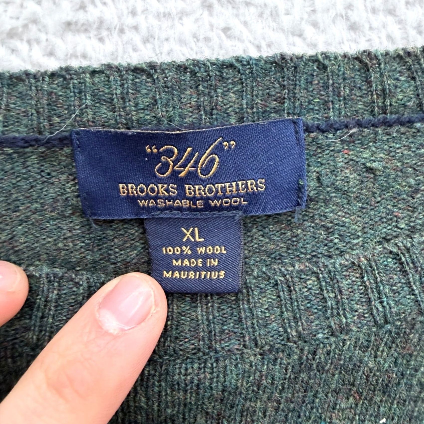 Brooks Brothers VINTAGE Brooks Brothers 346 Mens XL Green Wool Crewneck Raglan Sweater Size US XL / EU 56 / 4 - 3 Thumbnail