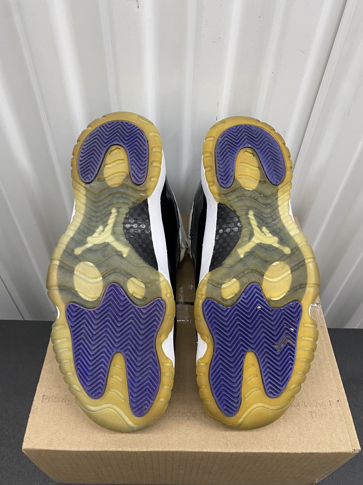 Jordan Brand Nike Air Jordan Retro 11 Concord 2018 Size 10.5 Men Size US 10.5 / EU 43-44 - 7 Thumbnail