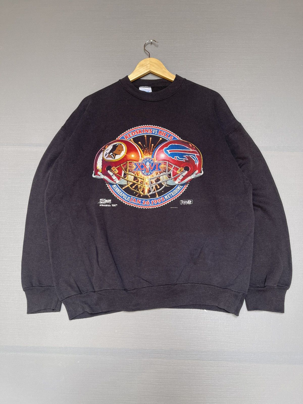 Salem Sportswear Vintage 1991 Super Bola XXVI Sweatshirt Size US XL / EU 56 / 4 - 1 Thumbnail