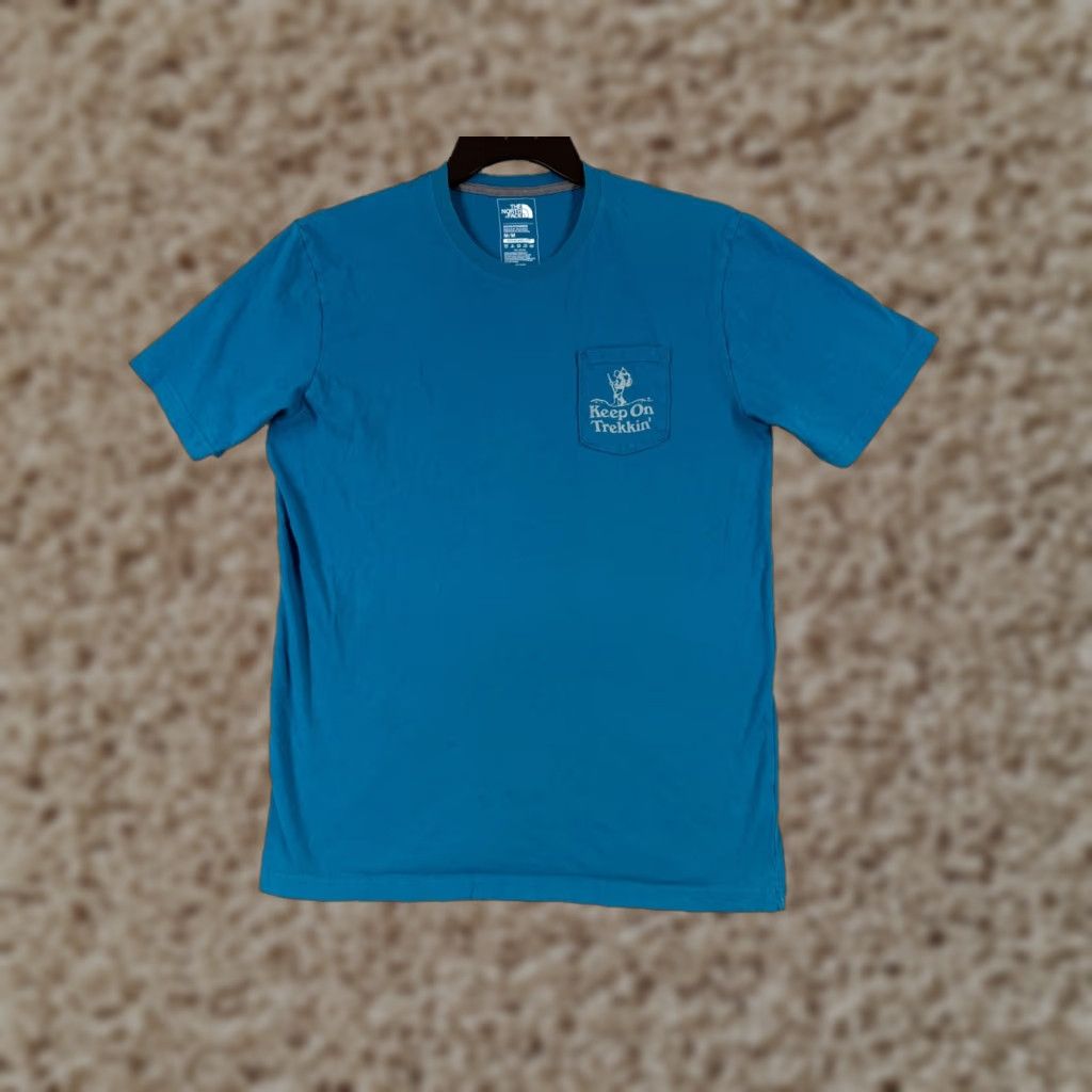 The North Face The North Face Shirt Adult Medium Blue Keep On Trekking Pocket Short Sleeve Crew Size US M / EU 48-50 / 2 - 1 Thumbnail