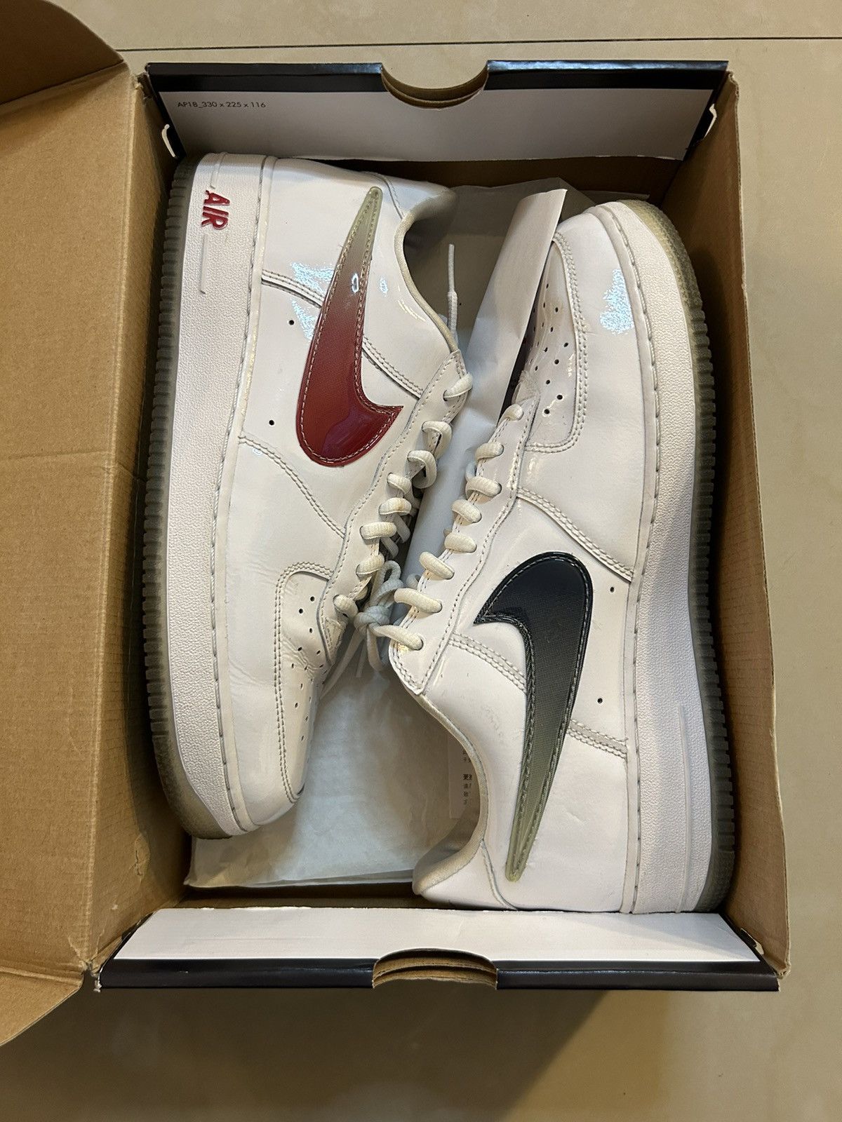 Nike Nike Air Force 1 Taiwan 2018 Size US 9.5 / EU 42-43 - 3 Thumbnail