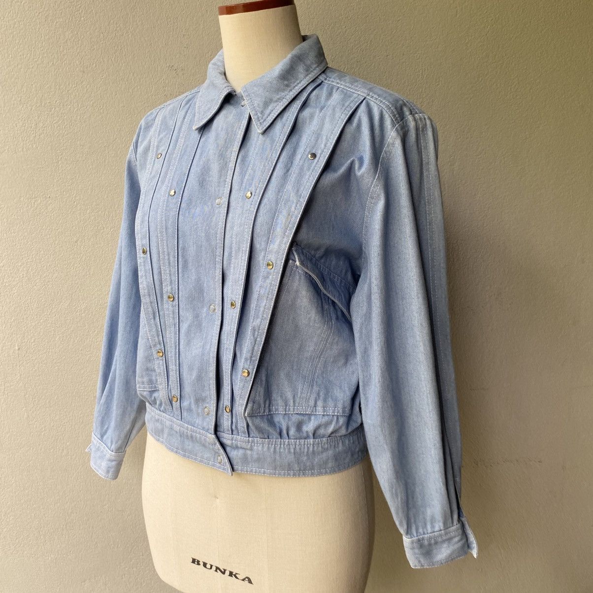 Thierry Mugler Thierry Mugler Light Blue Denim Jacket with Stud Details Size M / US 6-8 / IT 42-44 - 13 Thumbnail