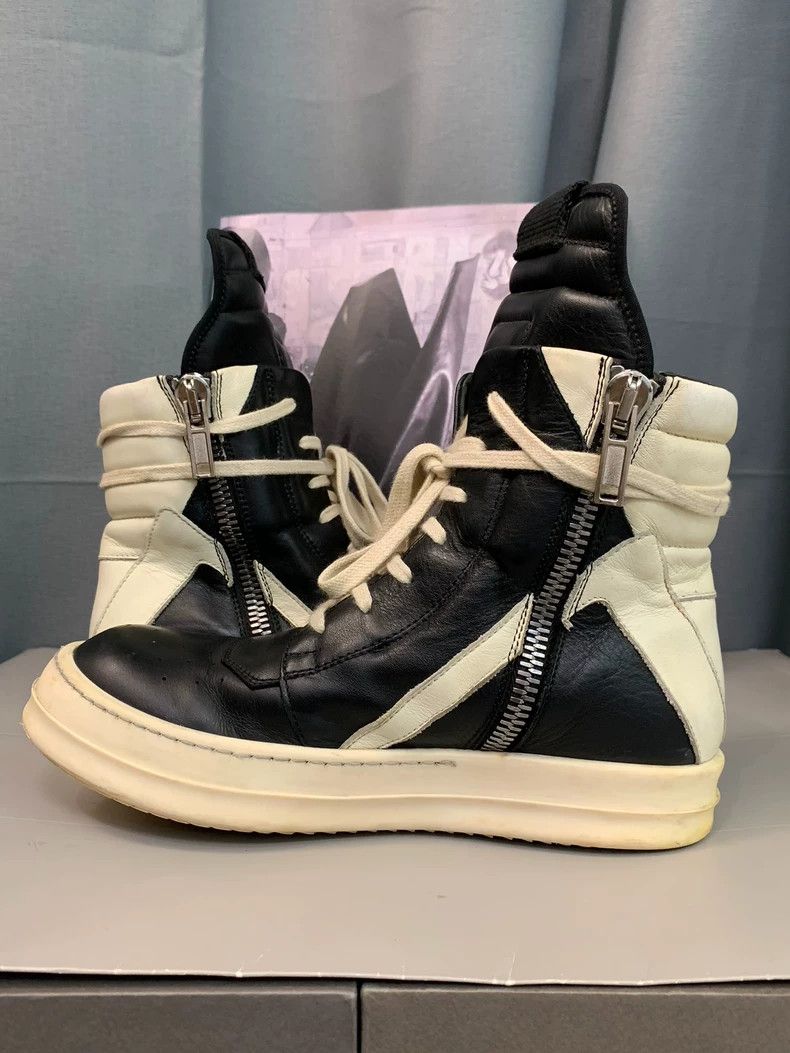 Rick Owens Rick Owens Inverted triangle cowhide shoes Size US 5.5 / IT 35.5 - 5 Thumbnail