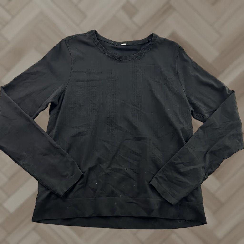 Athleta Athleta Speedlight Seamless Long Sleeve Top Women's L Black Shirt Womens Athletic Long Sleeve T-Shirt Black Size L / US 10 / IT 46 - 1 Thumbnail