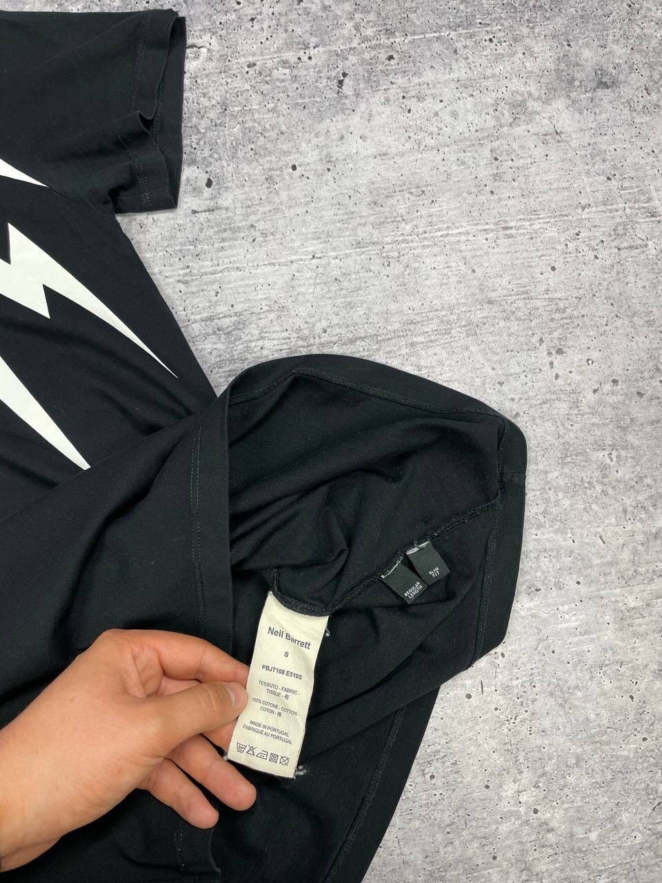 Neil Barrett Vintage Neil Barrett Black Slim Fit Big Logo Shirt Tee Y2K Size US S / EU 44-46 / 1 - 12 Thumbnail