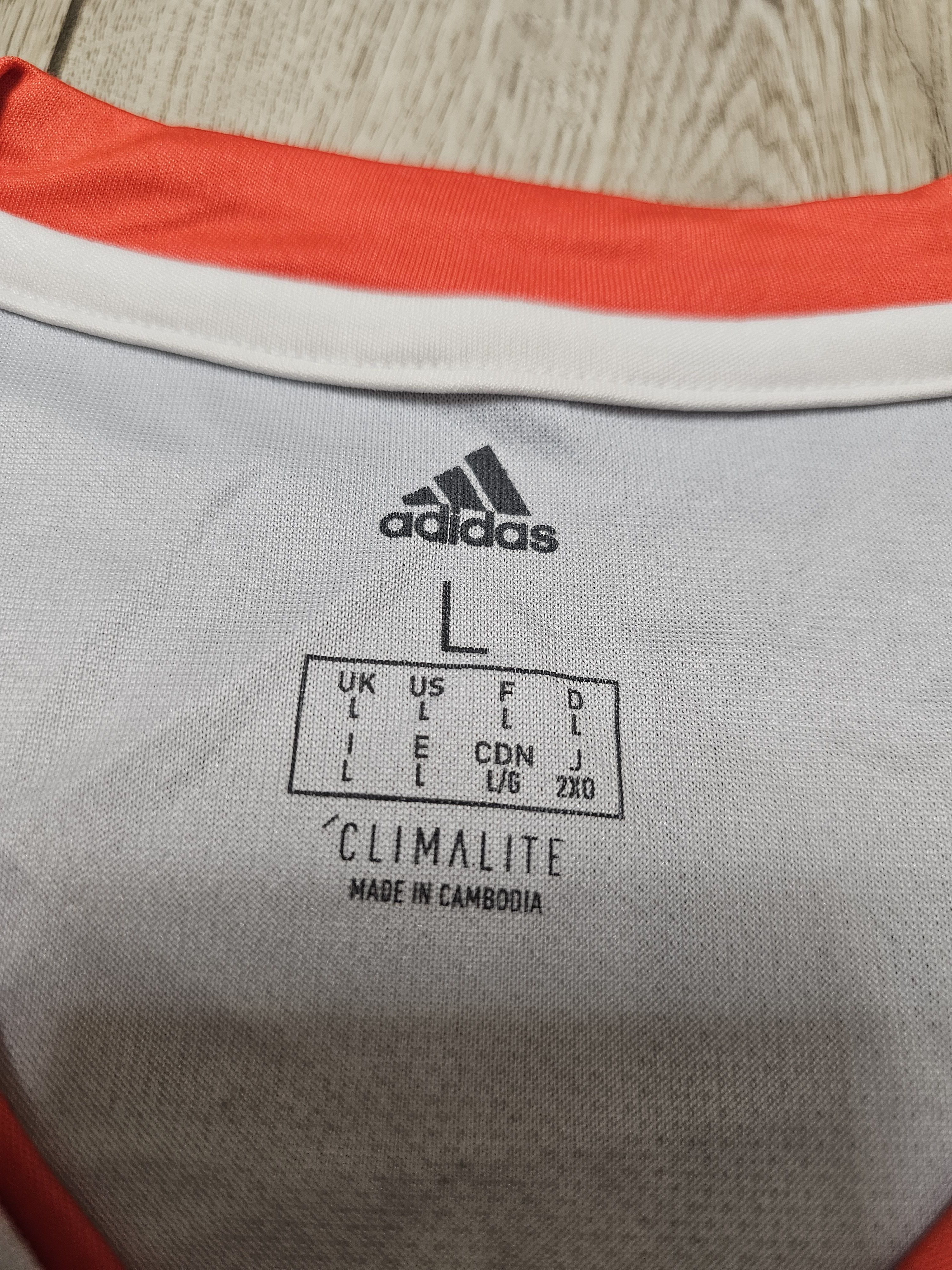 Adidas SPAIN 2018 2019 AWAY ESPANIA FOOTBALL SHIRT SOCCER JERSEY Size US L / EU 52-54 / 3 - 5 Thumbnail