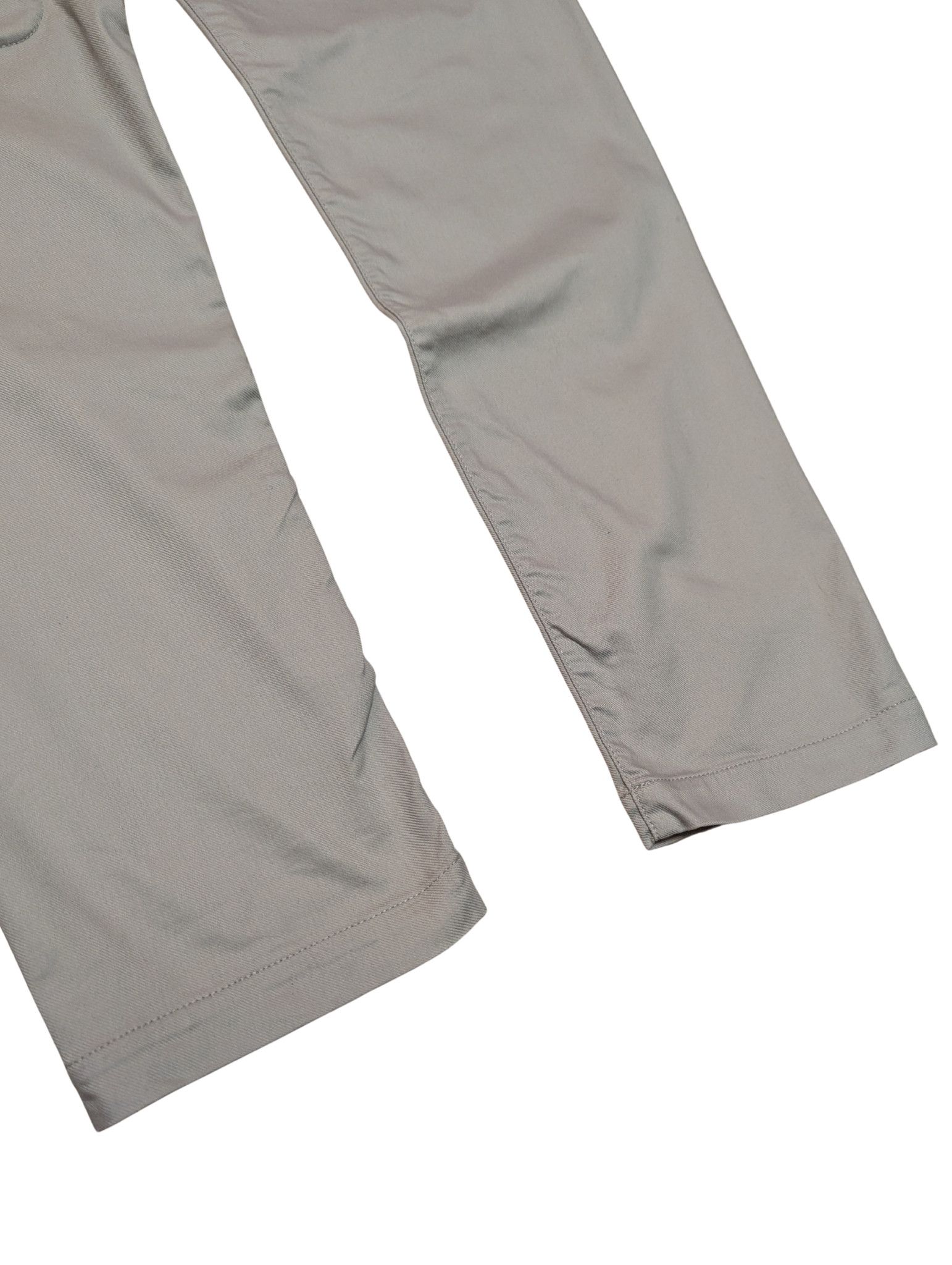 Stone Island Stone Island cargo pants in light grey, Type RE-T fit. Size US 30 / EU 46 - 9 Thumbnail
