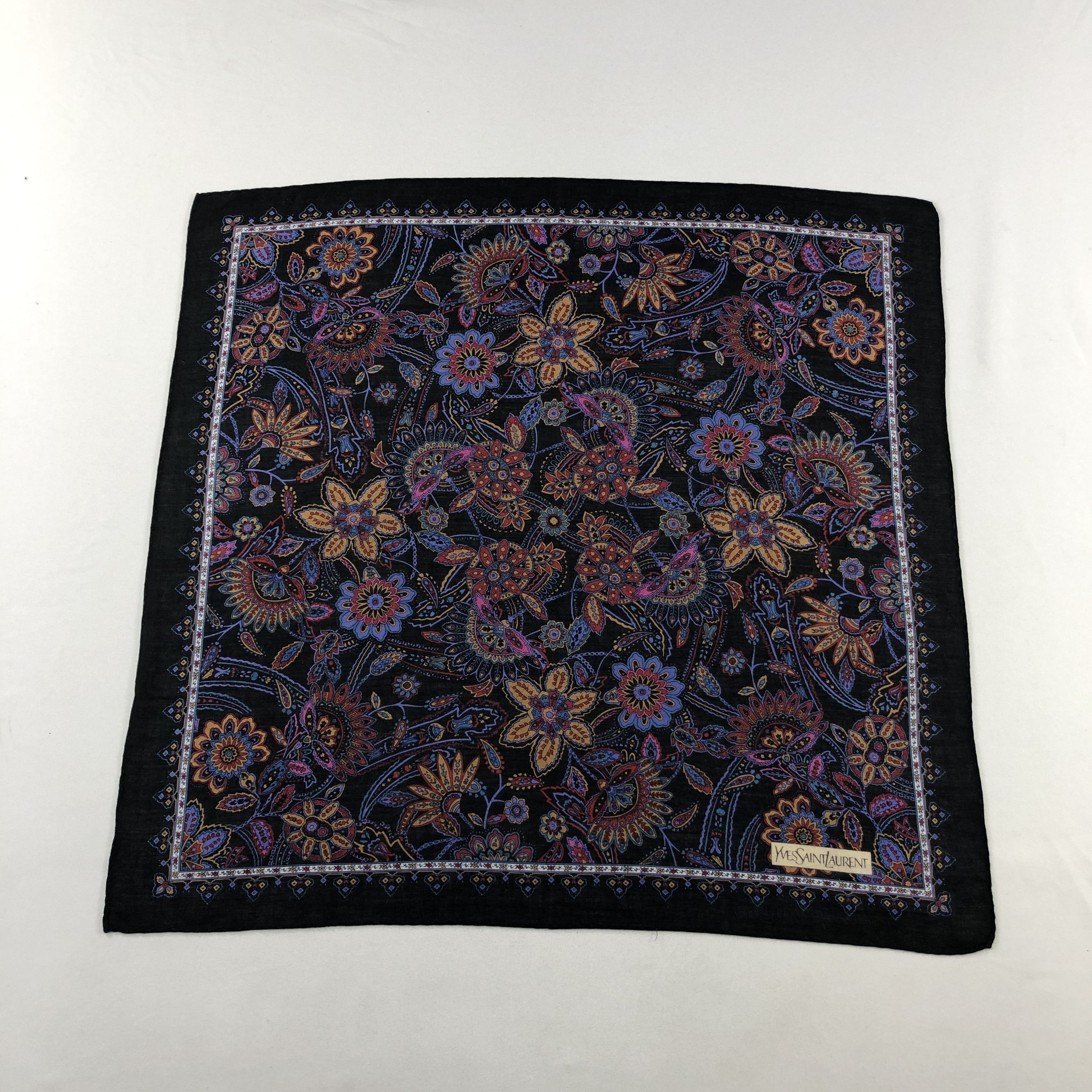 Yves Saint Laurent YSL Handkerchief Neckerchief Bandana H2951 Size ONE SIZE - 1 Thumbnail