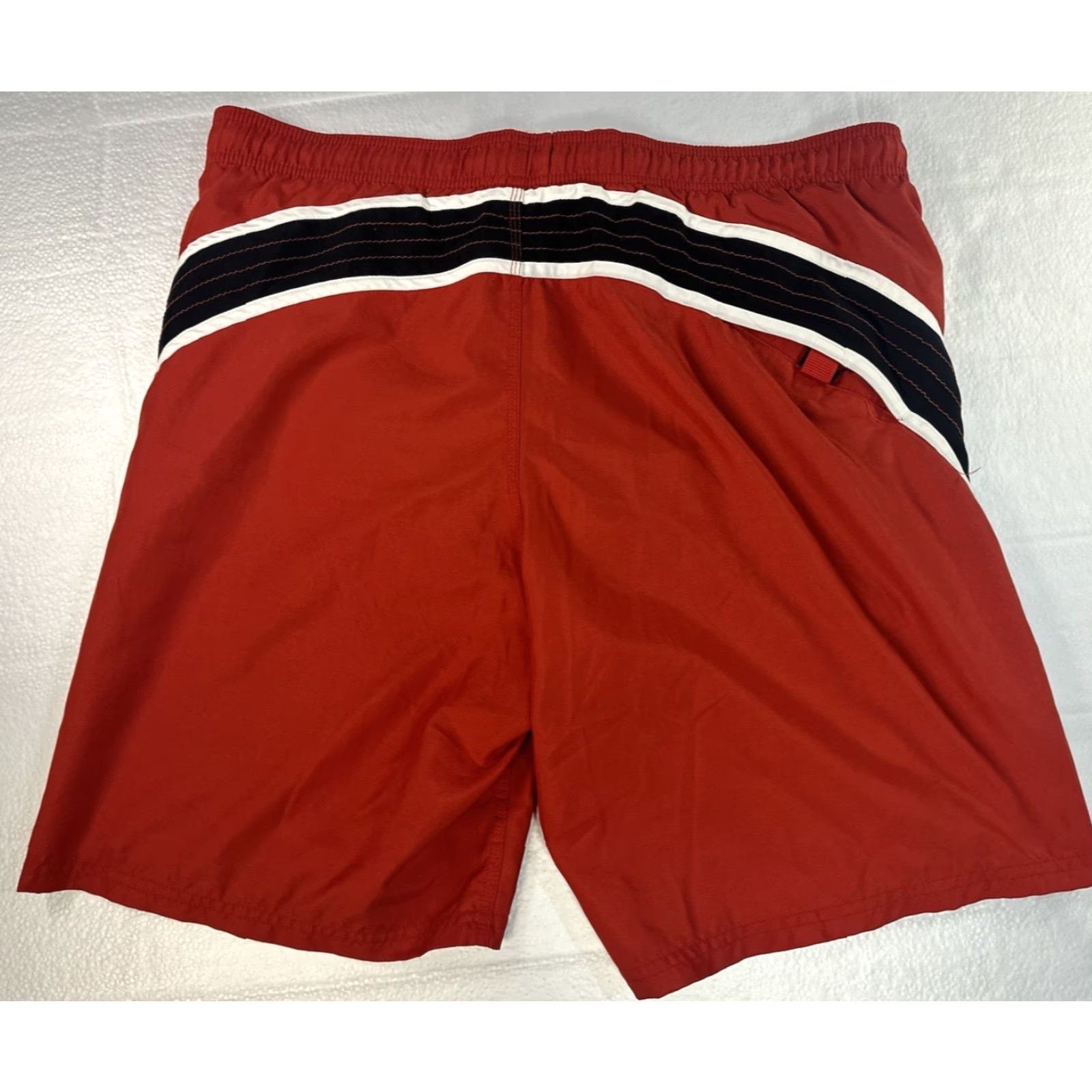 Nike Nike Red Black Men's Swim Trunks Size L Pockets - Vintage Nike Swim Shorts Size US 33 - 3 Thumbnail