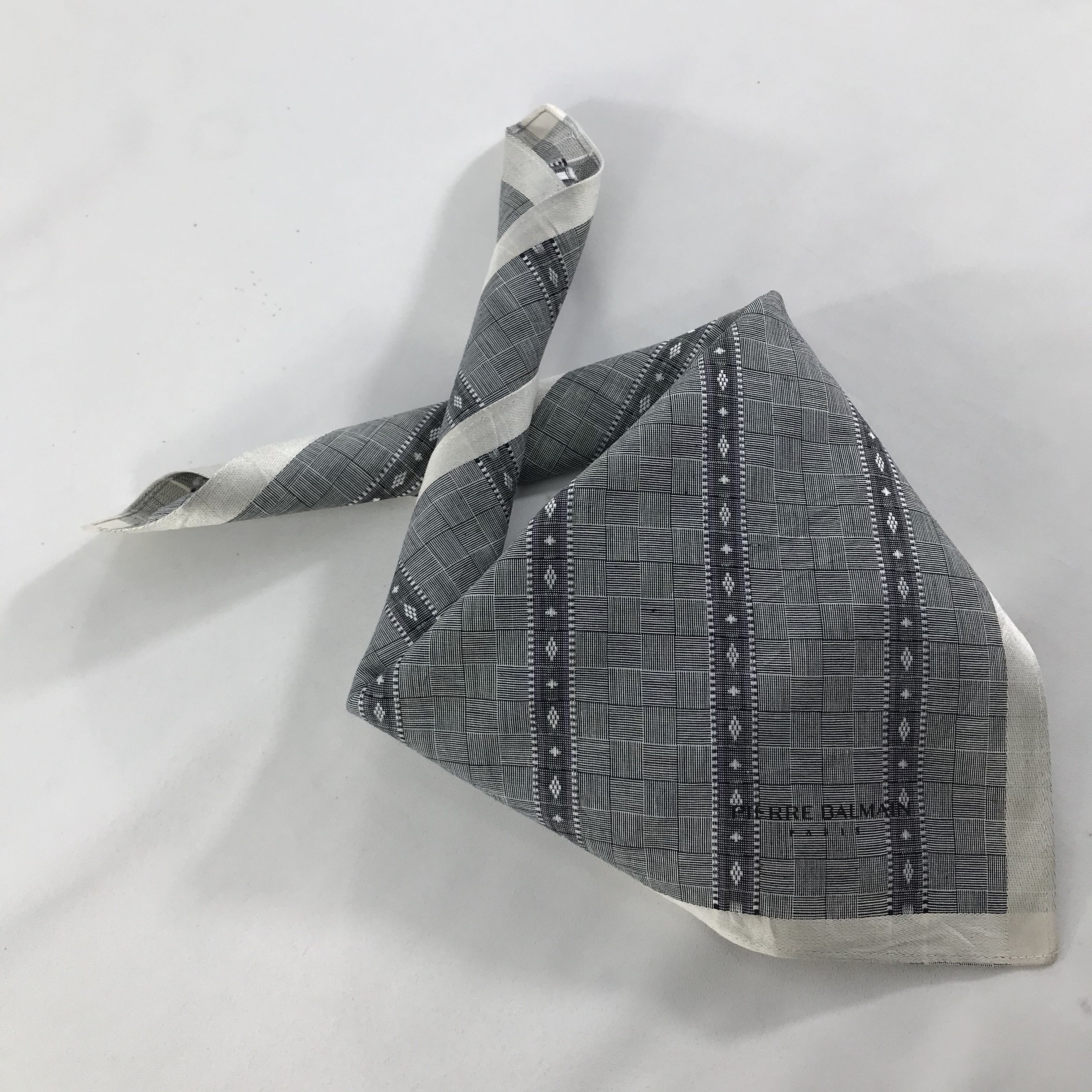 Pierre Balmain × Vintage Pierre Balmain Bandana / Handkerchief / Neckerchief - S1550 Size ONE SIZE - 4 Thumbnail