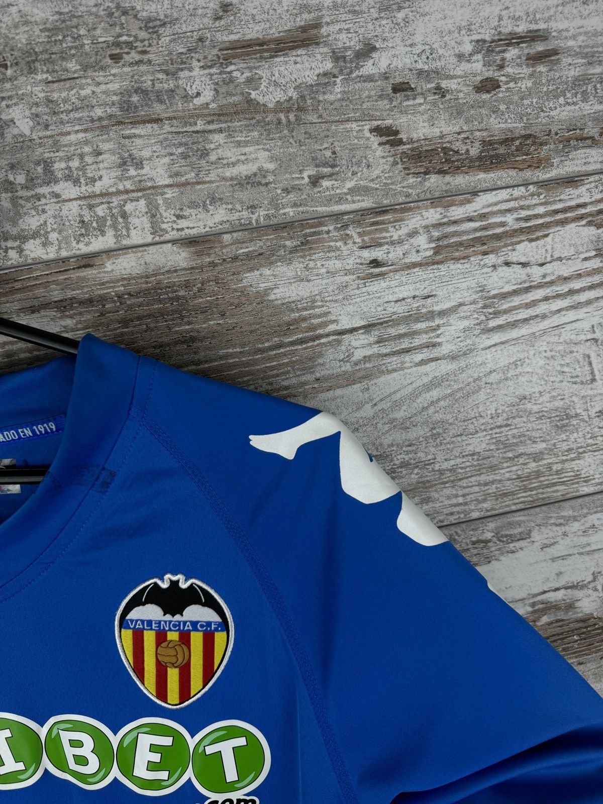 Kappa Mens Vintage Kappa Valencia FC Soccer Jersey T-shirt tee Size US M / EU 48-50 / 2 - 8 Thumbnail