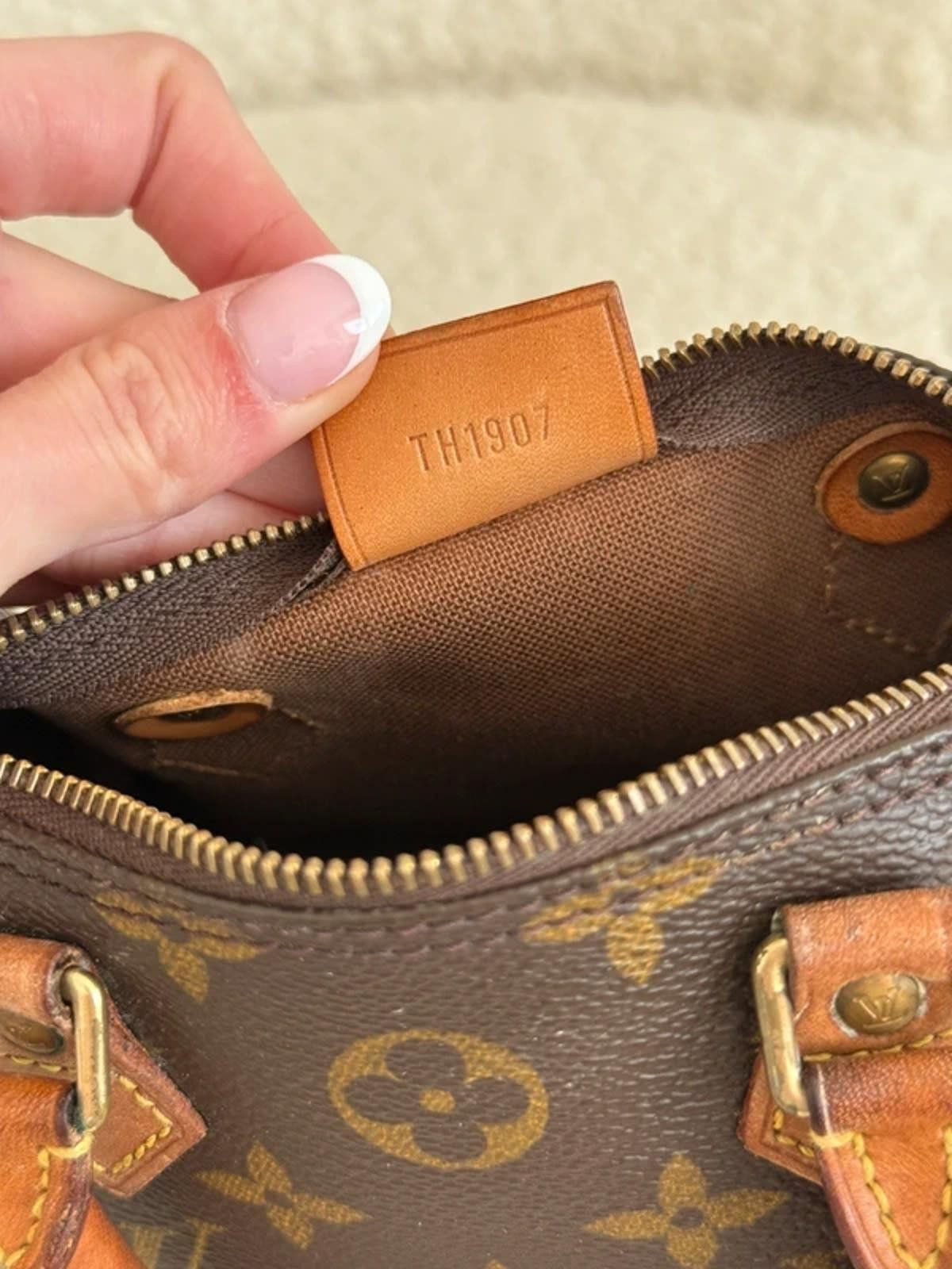 Louis Vuitton Louis Vuitton Nano Speedy Size ONE SIZE - 12 Thumbnail
