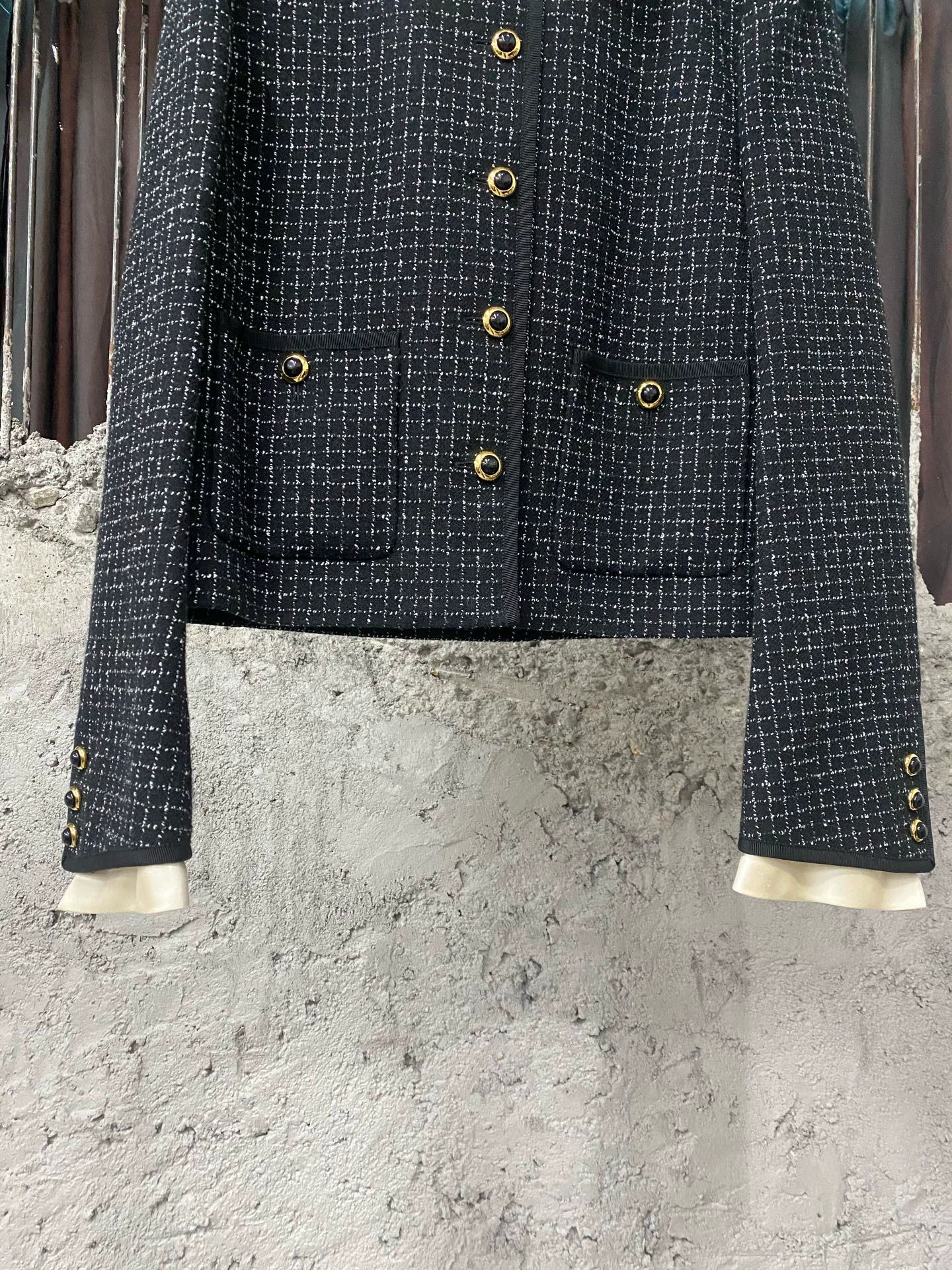 Miu Miu MIU MIU short jacket size 40 Size S / US 4 / IT 40 - 4 Thumbnail