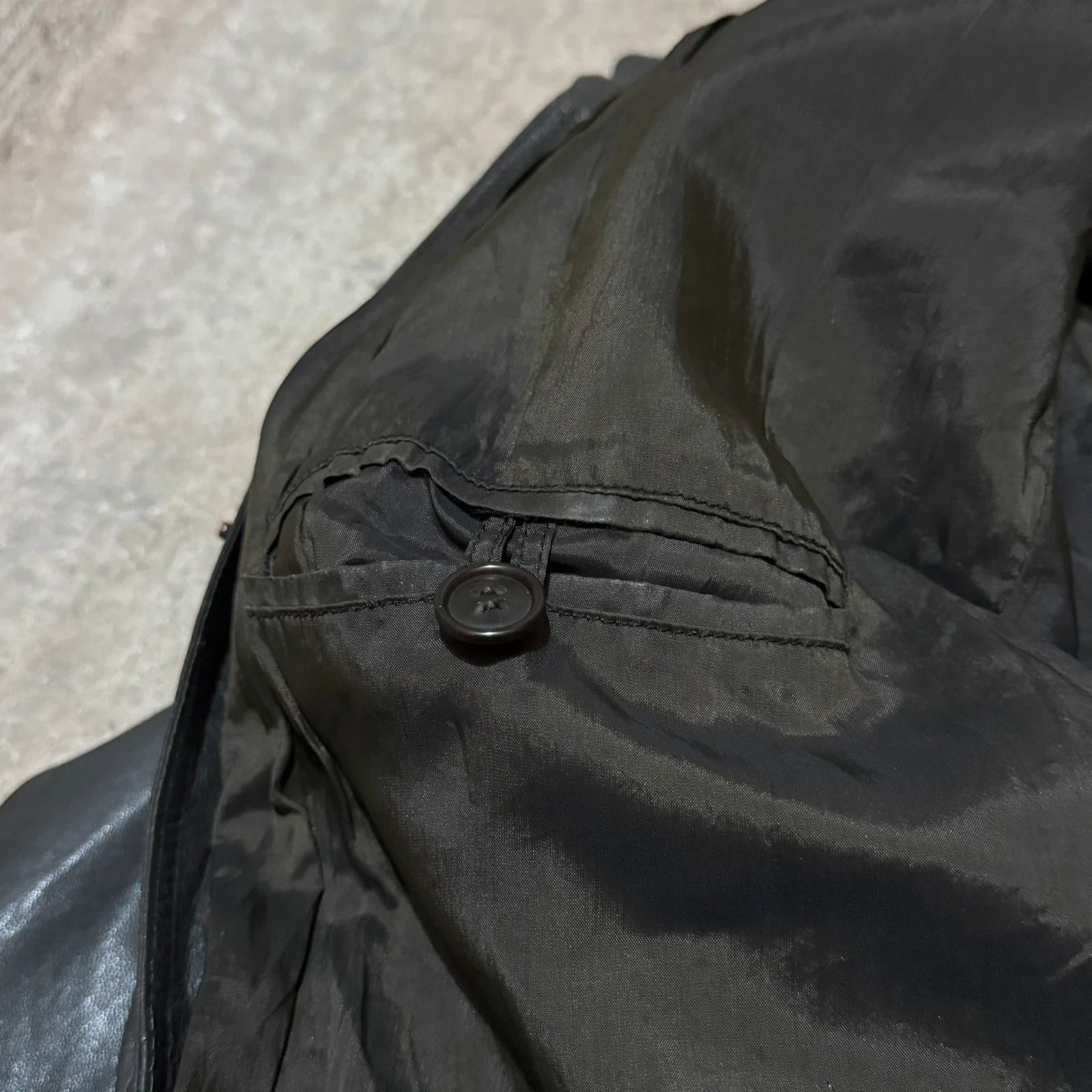 Giorgio Armani Vintage 90s Giorgio Armani high neck leather bomber jacket Size US L / EU 52-54 / 3 - 5 Thumbnail
