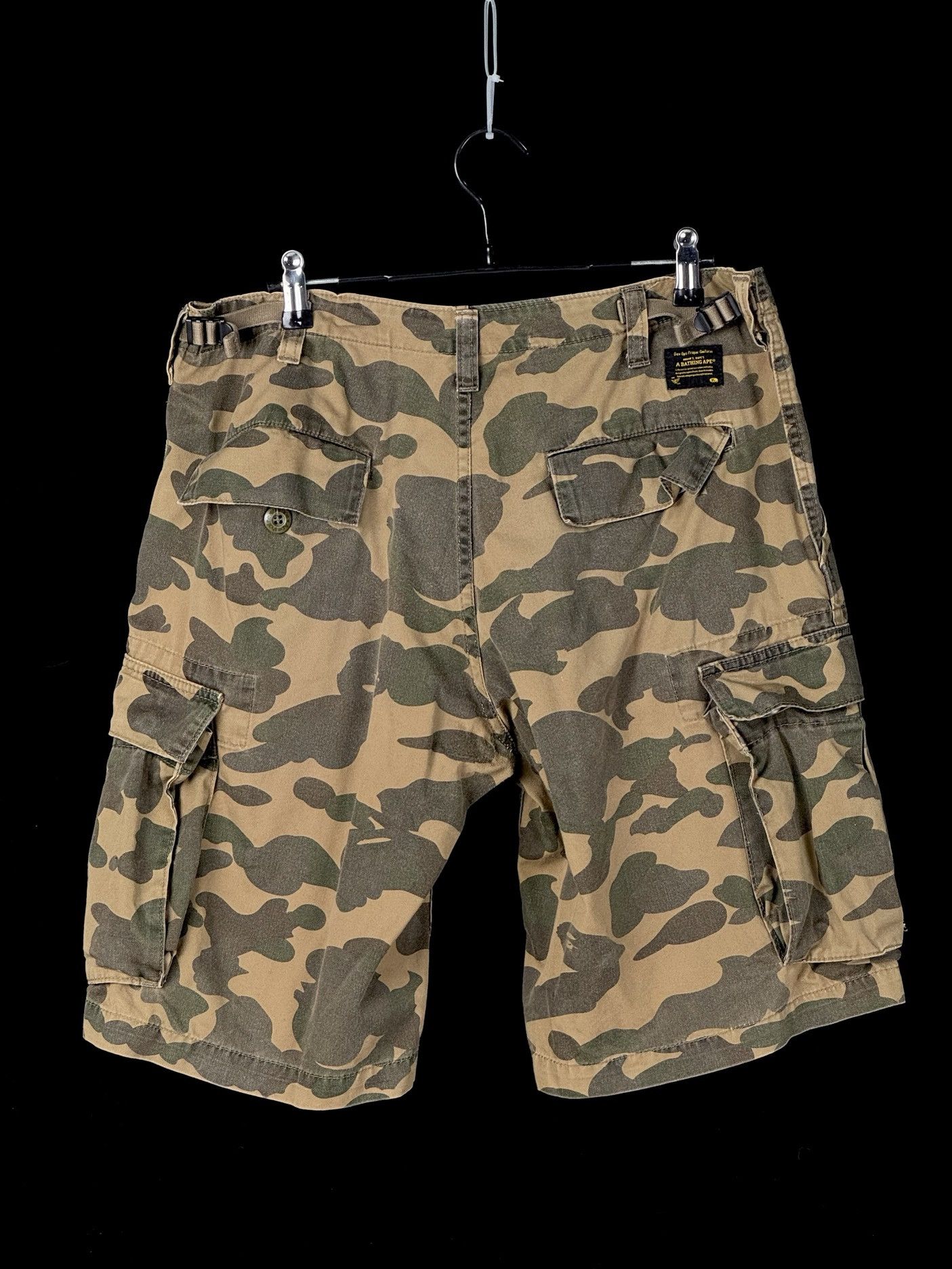 Bape camo shorts Size US 32 / EU 48 - 2 Thumbnail